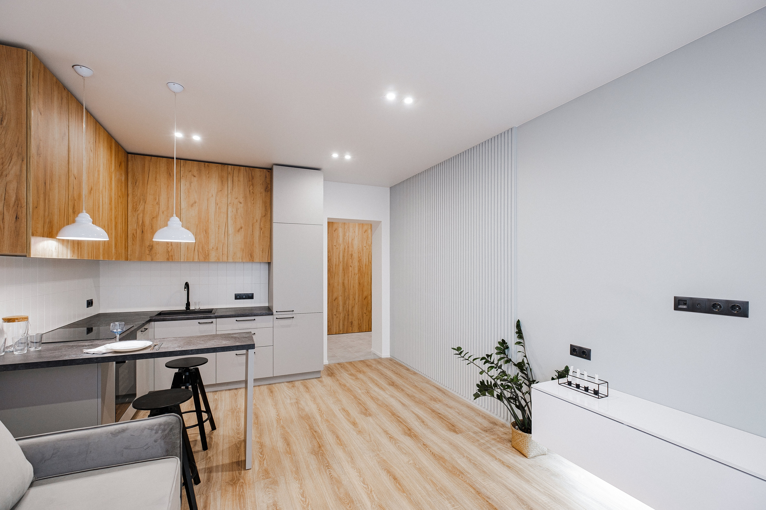 Interior photography of a apartment for a designer in Vancouver. Ivan Skufinsky — wedding and family photographer in Vancouver