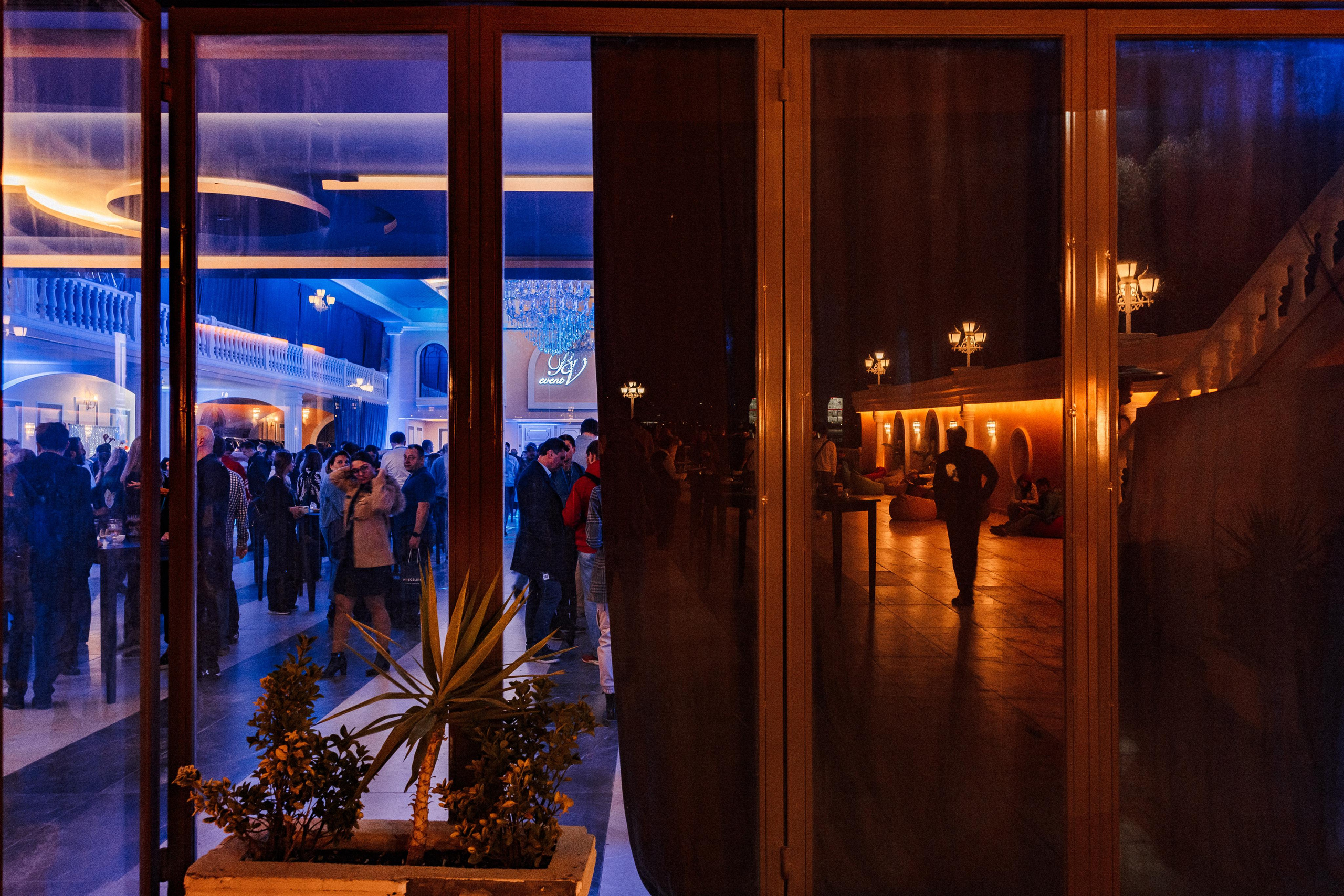 Event photographer in Vancouver Burnaby BC. Ivan Skufinsky — wedding and family photographer in Vancouver