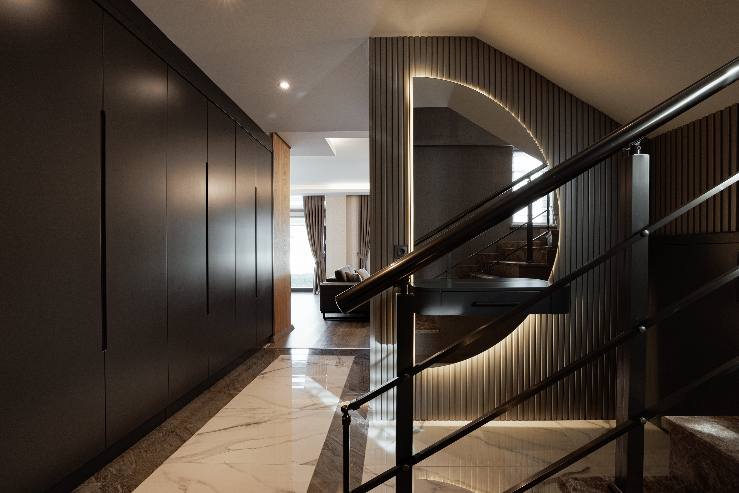 Real estate photographer in Vancouver Burnaby Richmond. Ivan Skufinsky — wedding and family photographer in Vancouver