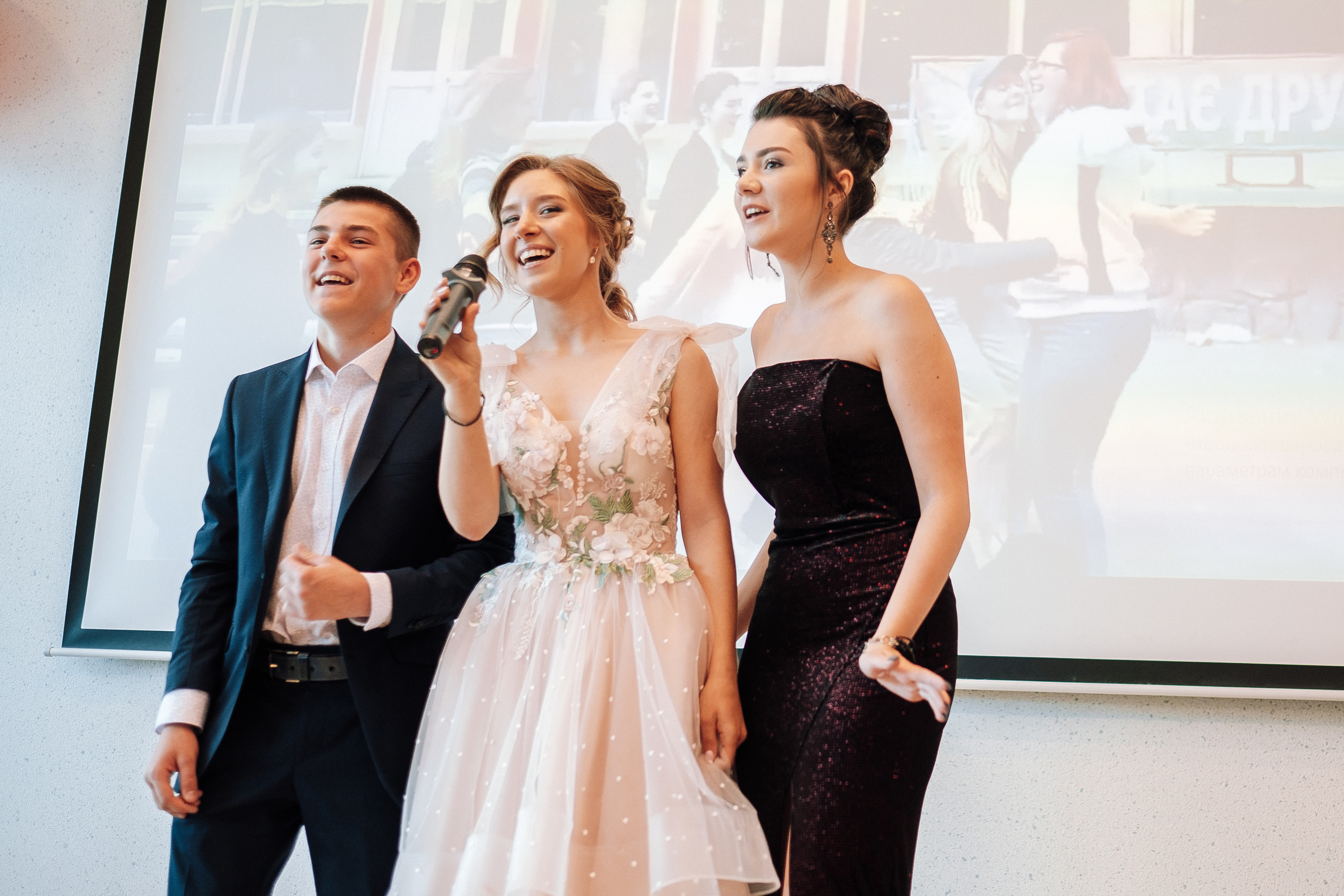 Выпускной 153 Гимназия. Ivan Skufinsky — wedding and family photographer in Vancouver