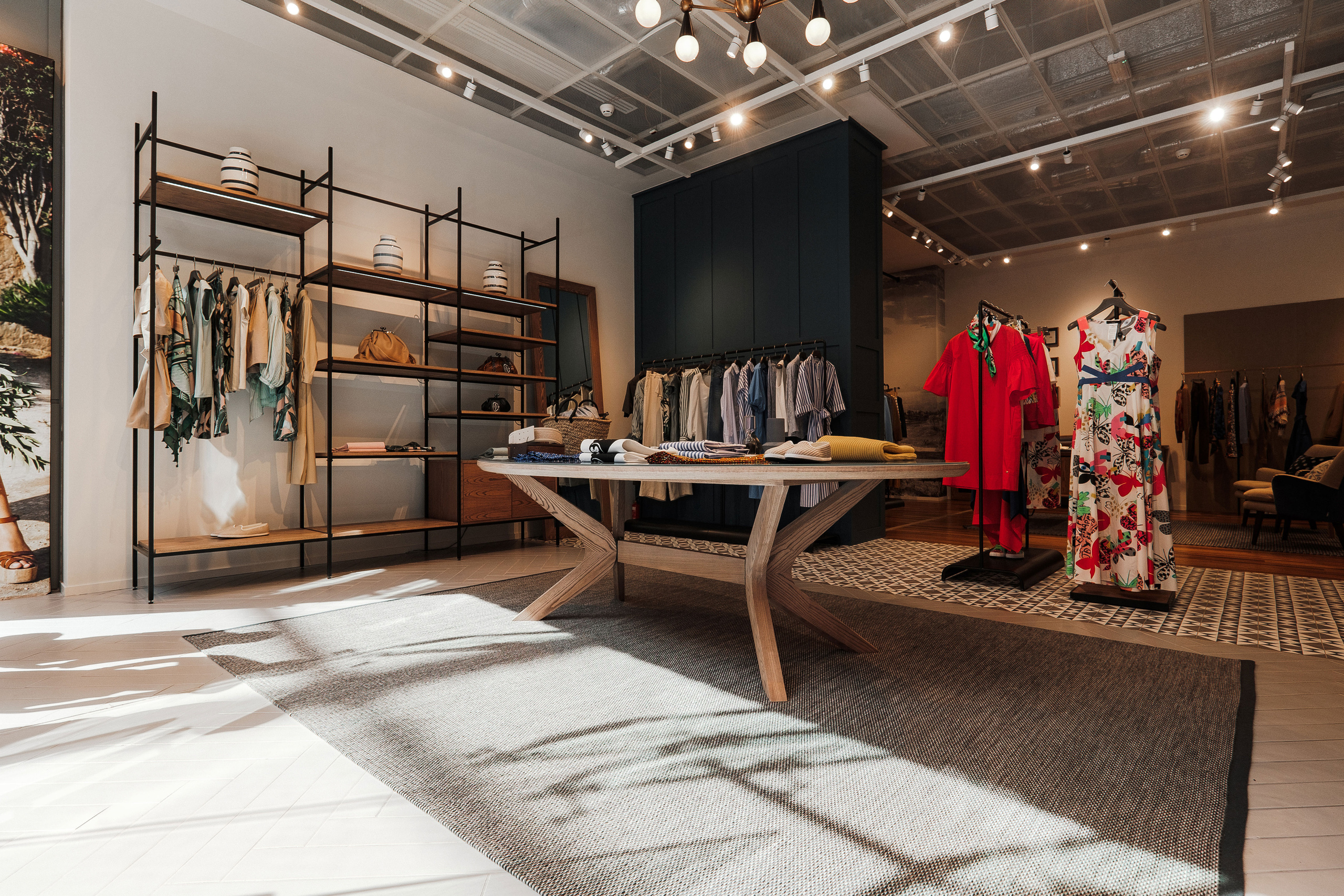 MAXMARA. Ivan Skufinsky — wedding and family photographer in Vancouver