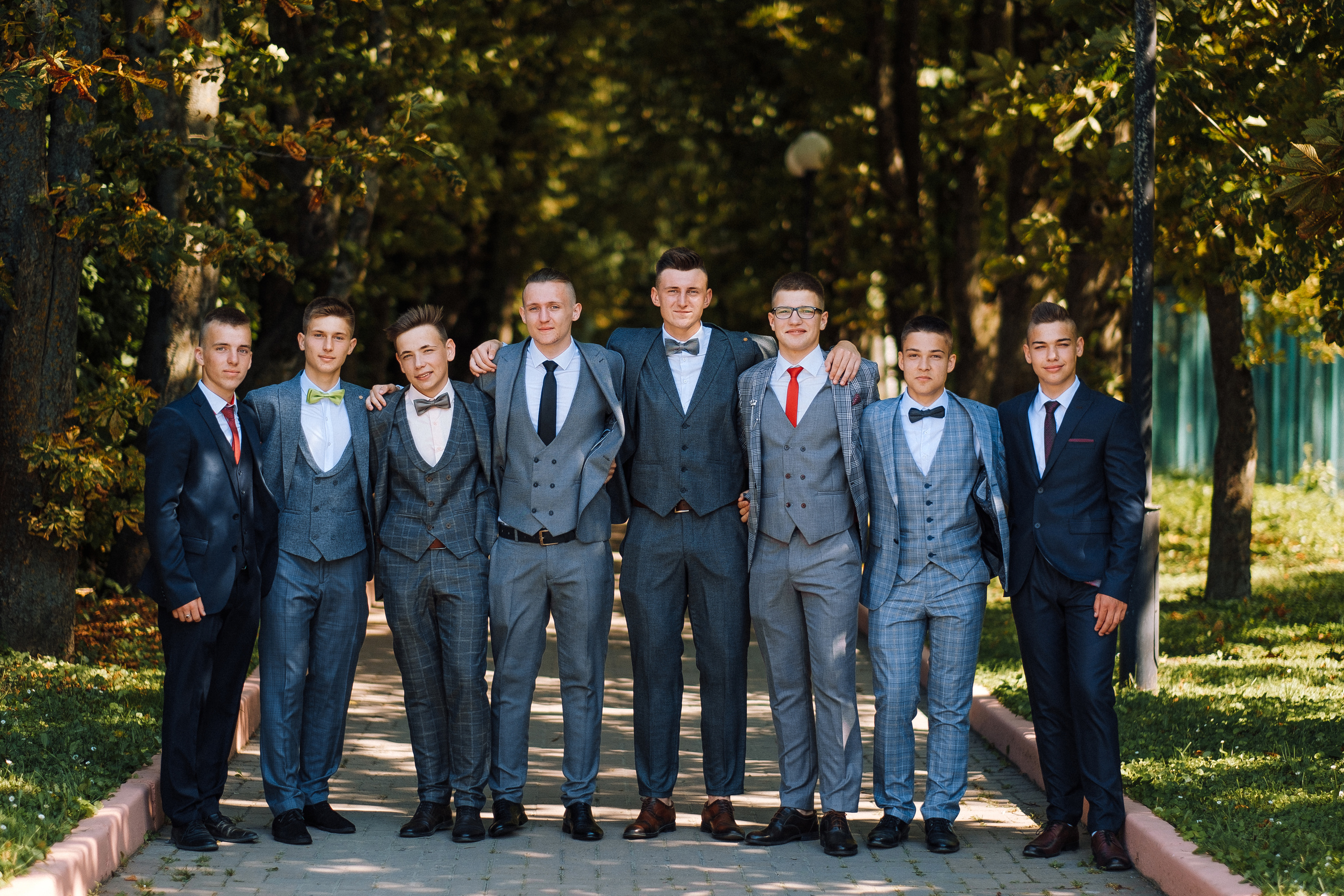 Выпускной школа номер 3. Хмельник. Ivan Skufinsky — wedding and family photographer in Vancouver