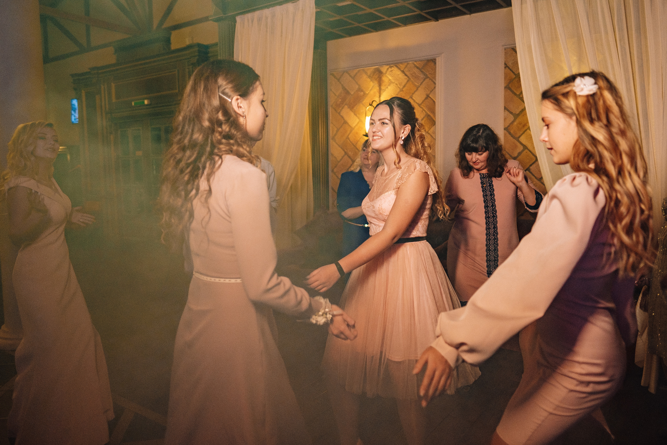 2019 19.10 WeddingStory Евгений+Юлия. Ivan Skufinsky — wedding and family photographer in Vancouver