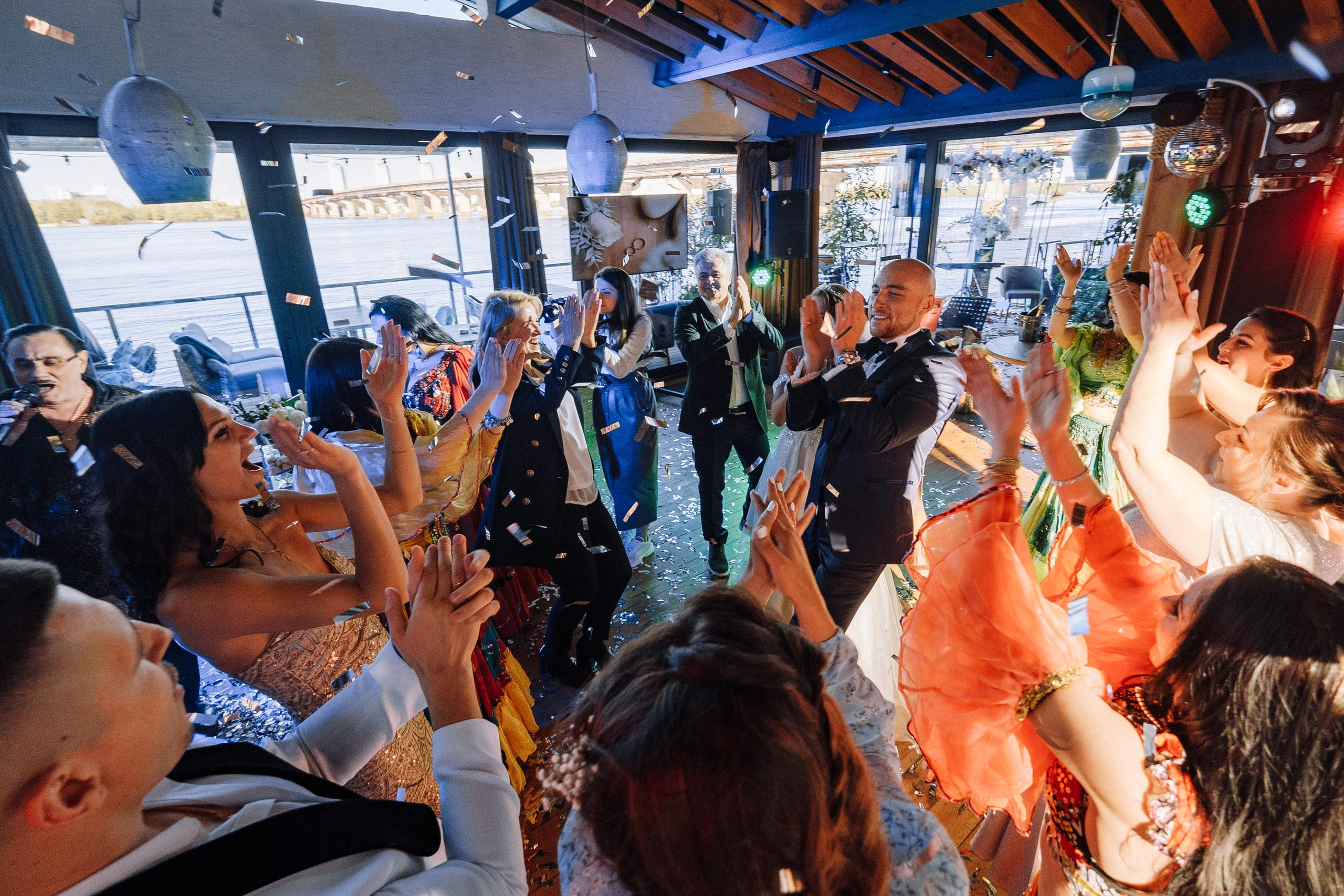 Wedding photographer in Vancouver BC. Весільний фотограф у Ванкувер. Ivan Skufinsky — wedding and family photographer in Vancouver