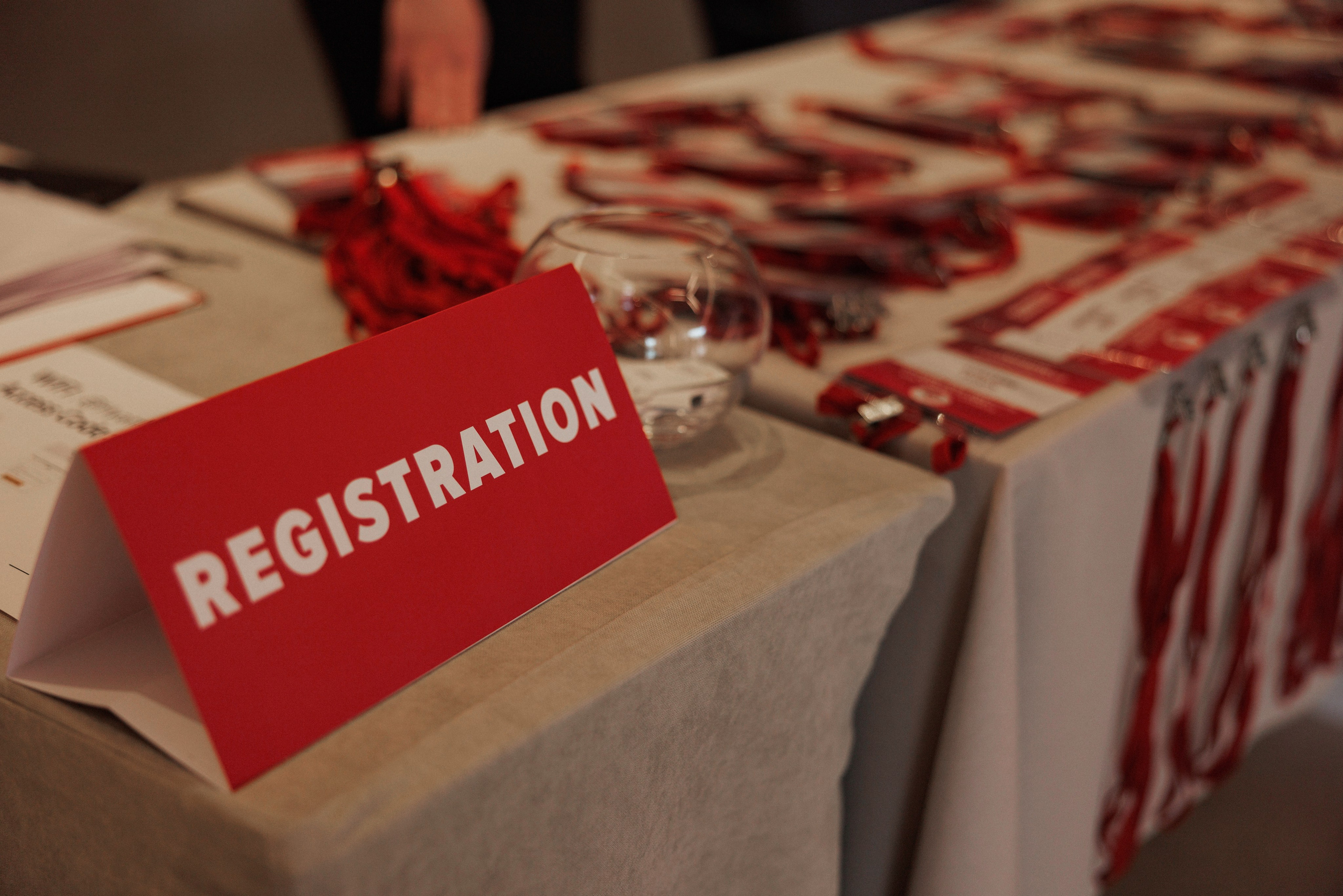 EXECUTIVE RETREAT Izmir Confidence Information Services. Ivan Skufinsky — wedding and family photographer in Vancouver