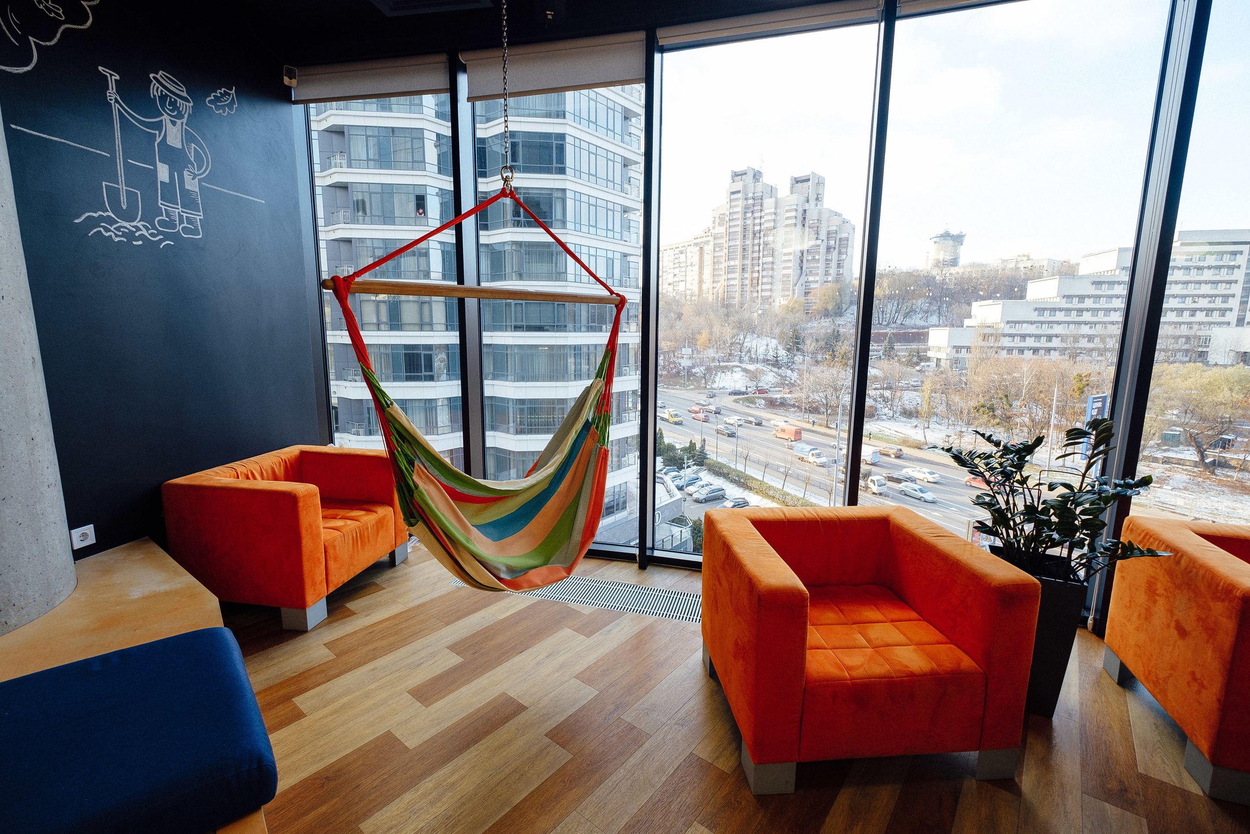 Фотоэкскурсия в компанию OLX. Ivan Skufinsky — wedding and family photographer in Vancouver