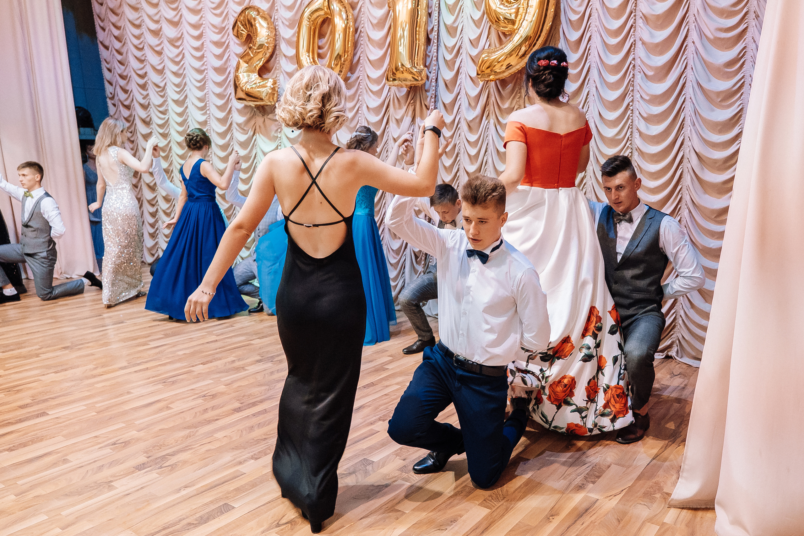 Выпускной школа номер 3. Хмельник. Ivan Skufinsky — wedding and family photographer in Vancouver