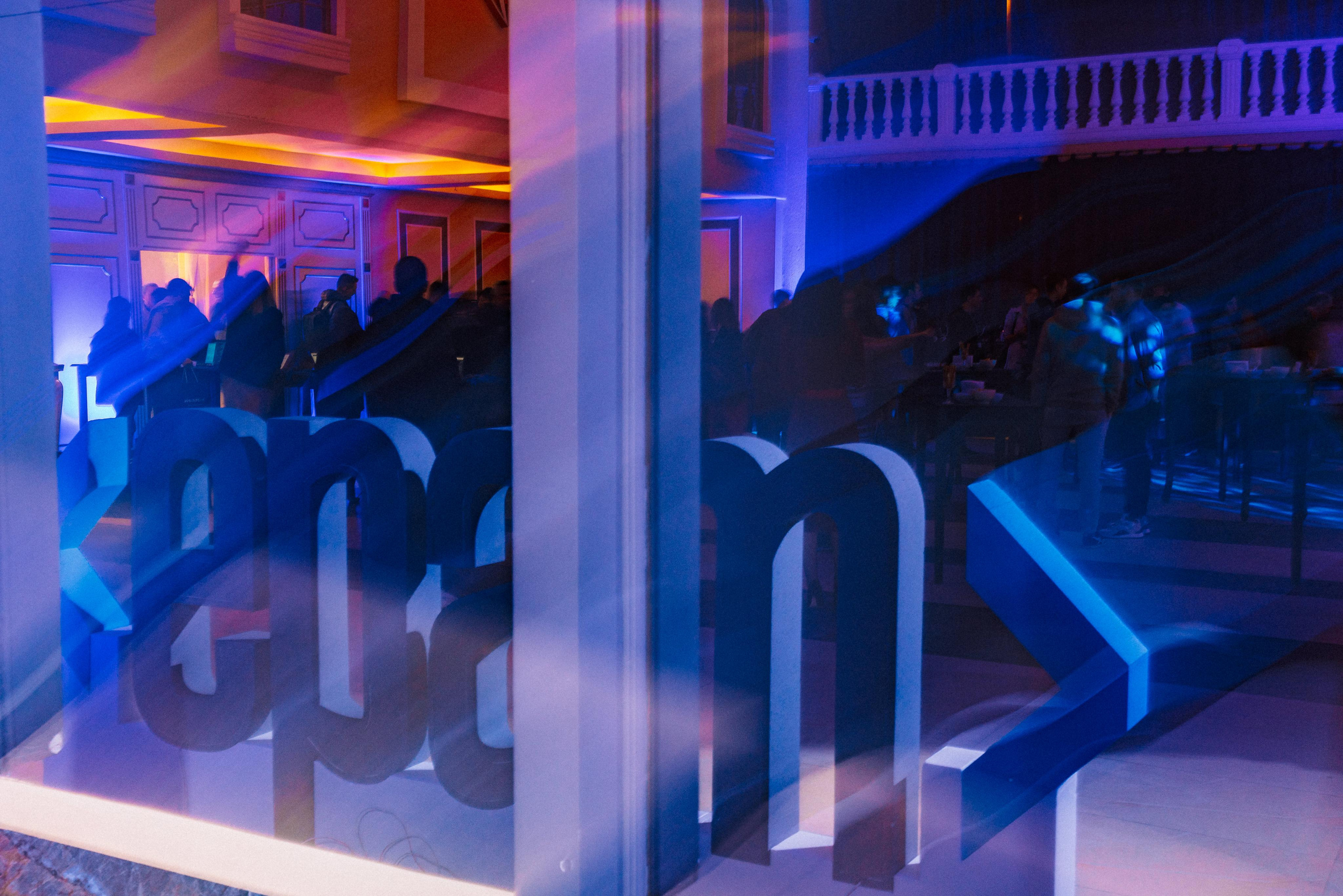 Event photographer in Vancouver Burnaby BC. Ivan Skufinsky — wedding and family photographer in Vancouver