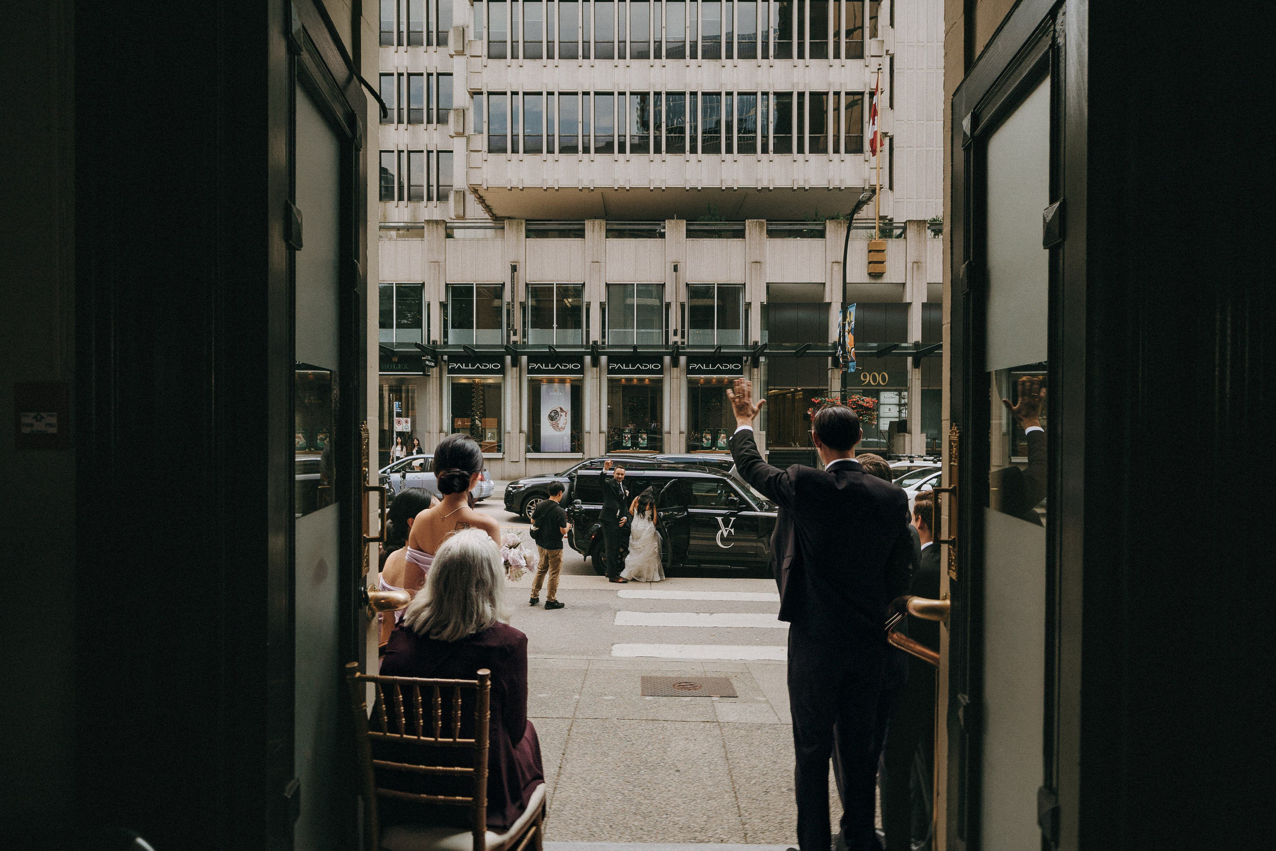 WeddingStory in Vancouver Club. Ivan Skufinsky — wedding and family photographer in Vancouver