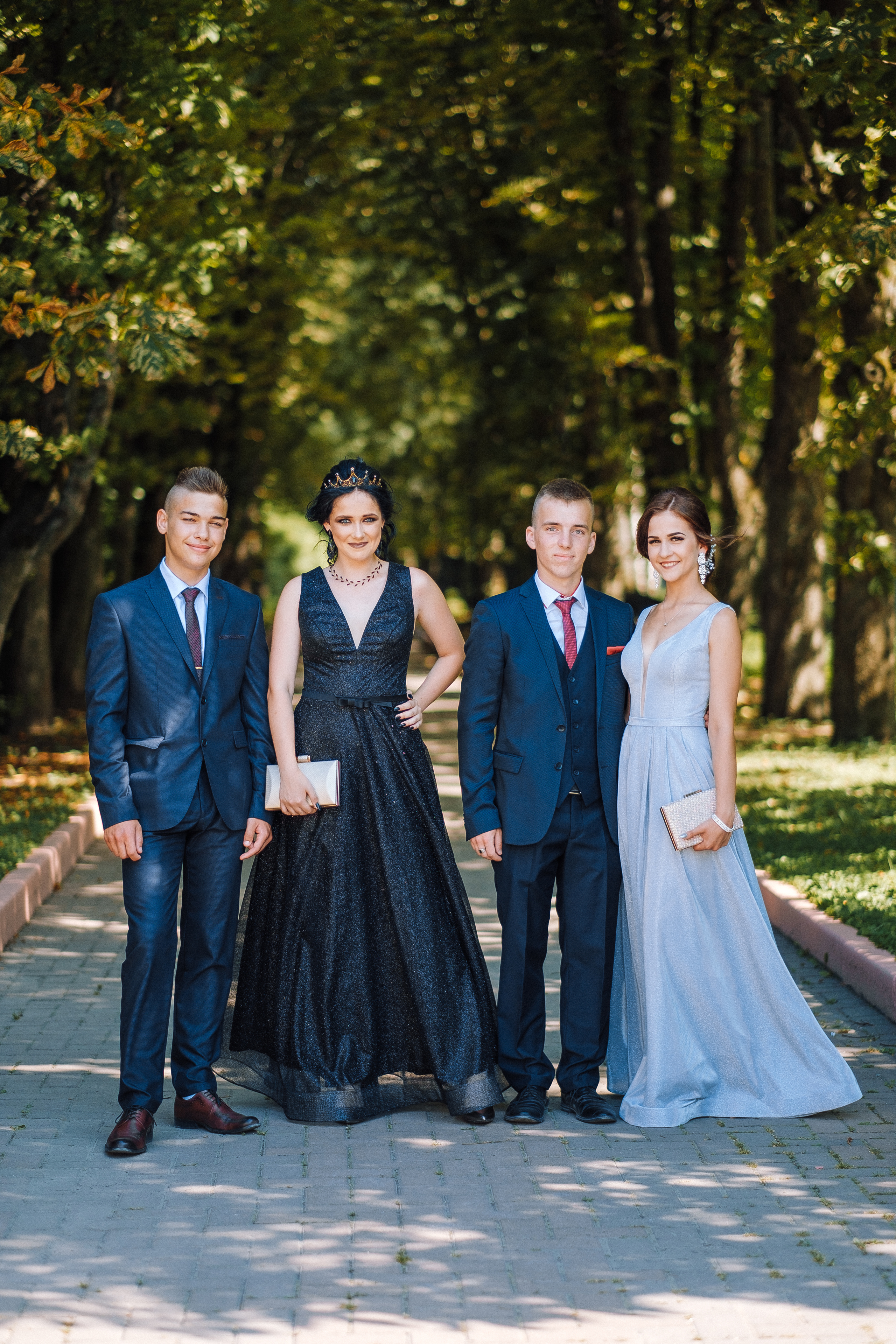 Выпускной школа номер 3. Хмельник. Ivan Skufinsky — wedding and family photographer in Vancouver