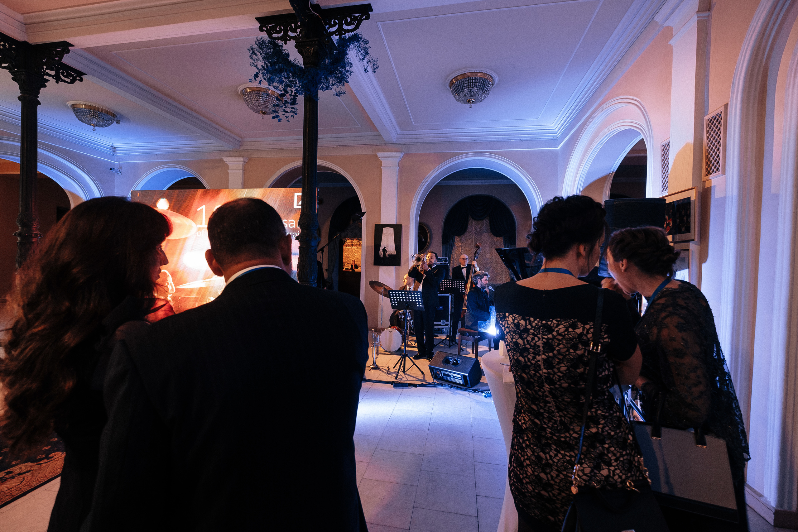 Deutsche Bank 10 years in Ukraine. Ivan Skufinsky — wedding and family photographer in Vancouver