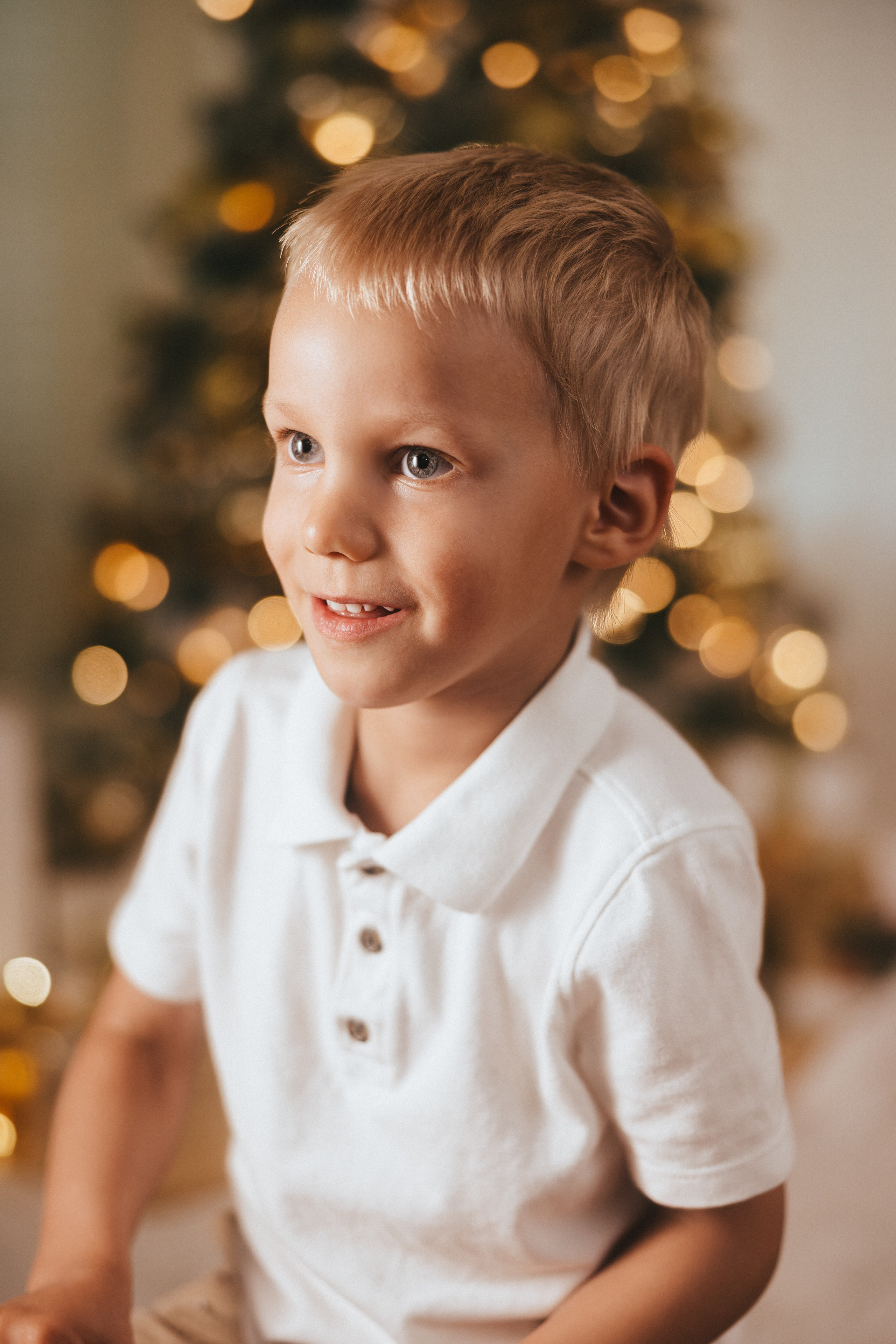 Christmas photo shoot 2025. Ivan Skufinsky — wedding and family photographer in Vancouver