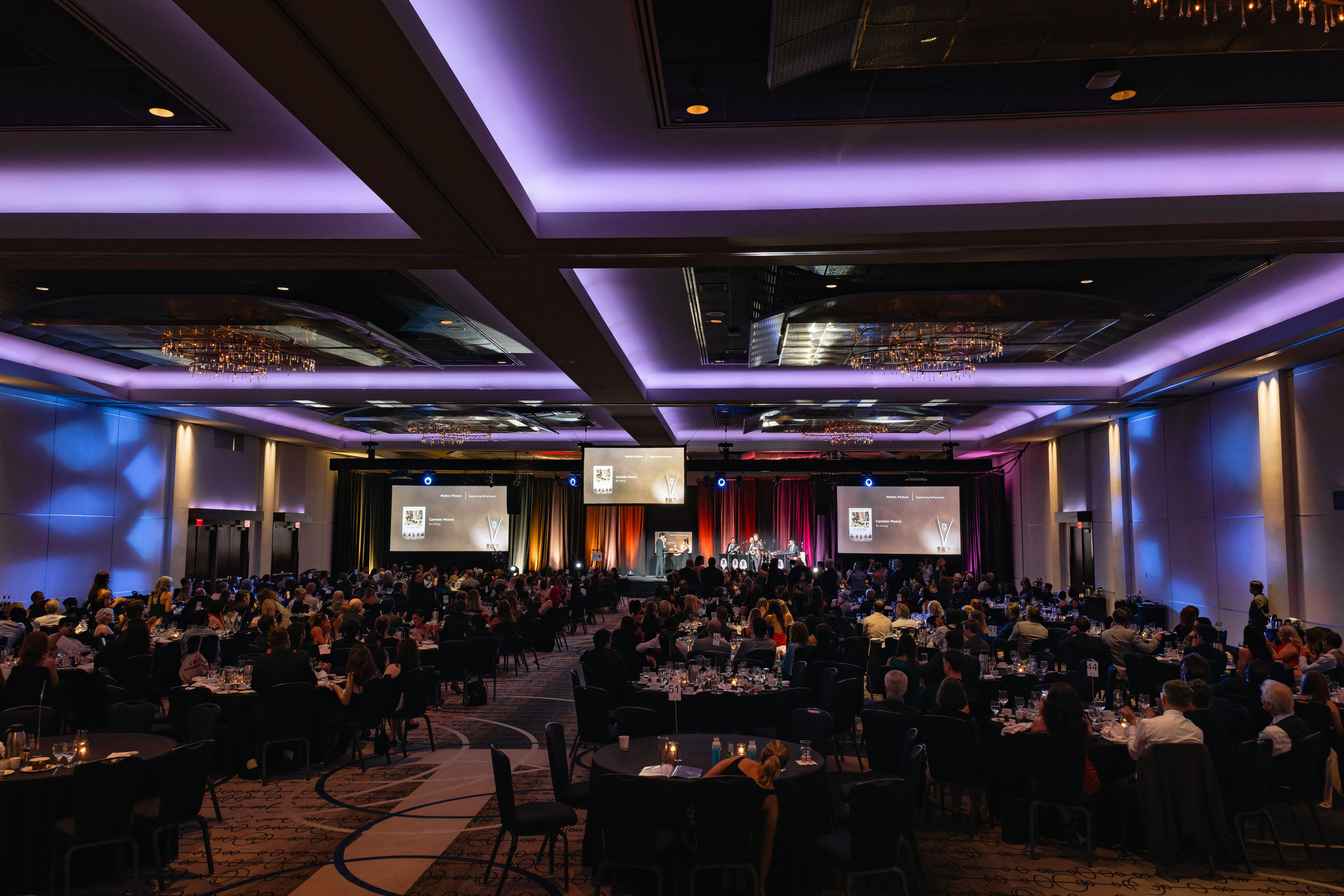 Event photographer in Vancouver Burnaby BC. Ivan Skufinsky — wedding and family photographer in Vancouver