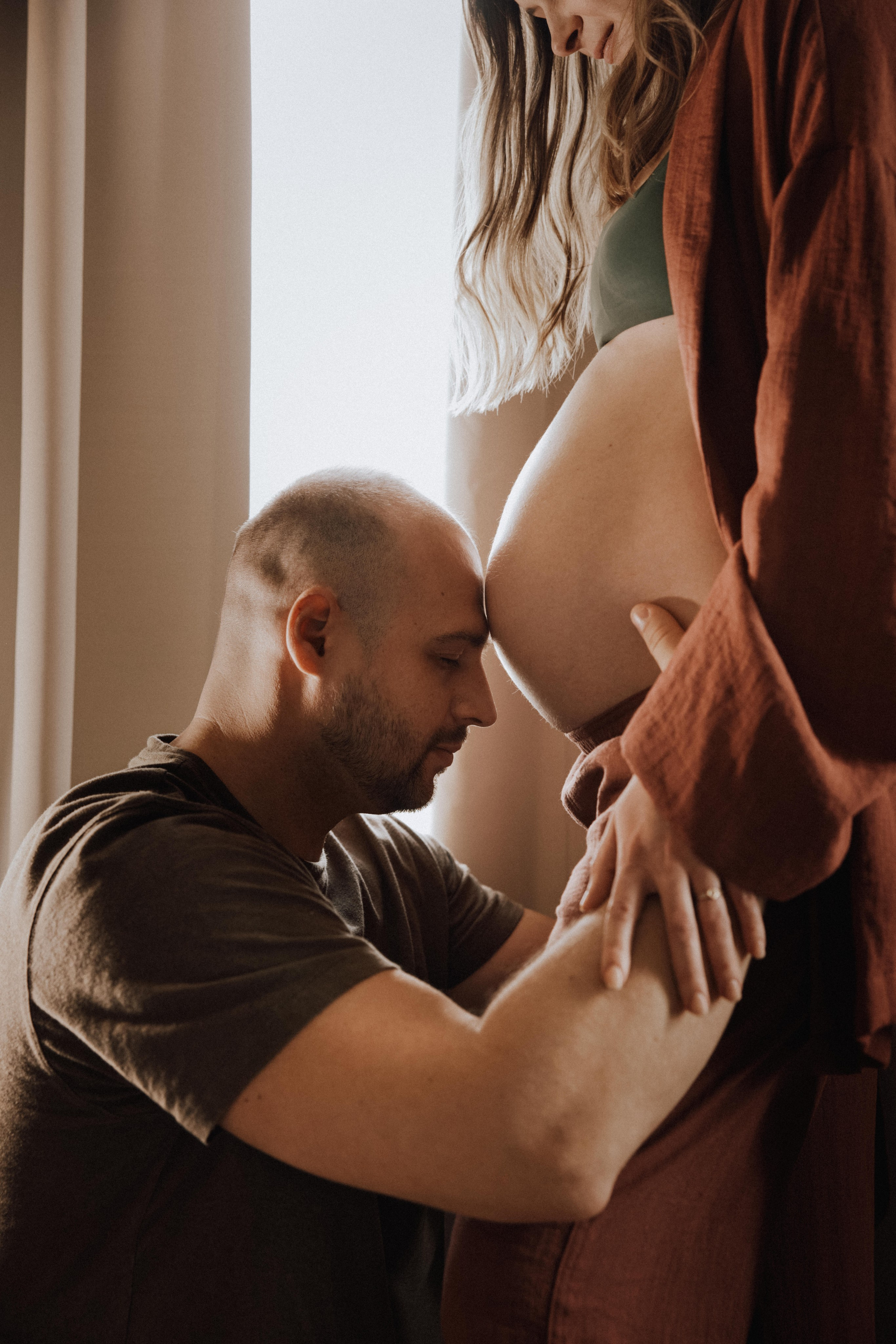 Pregnancy Home Story Vancouver. Ivan Skufinsky — wedding and family photographer in Vancouver
