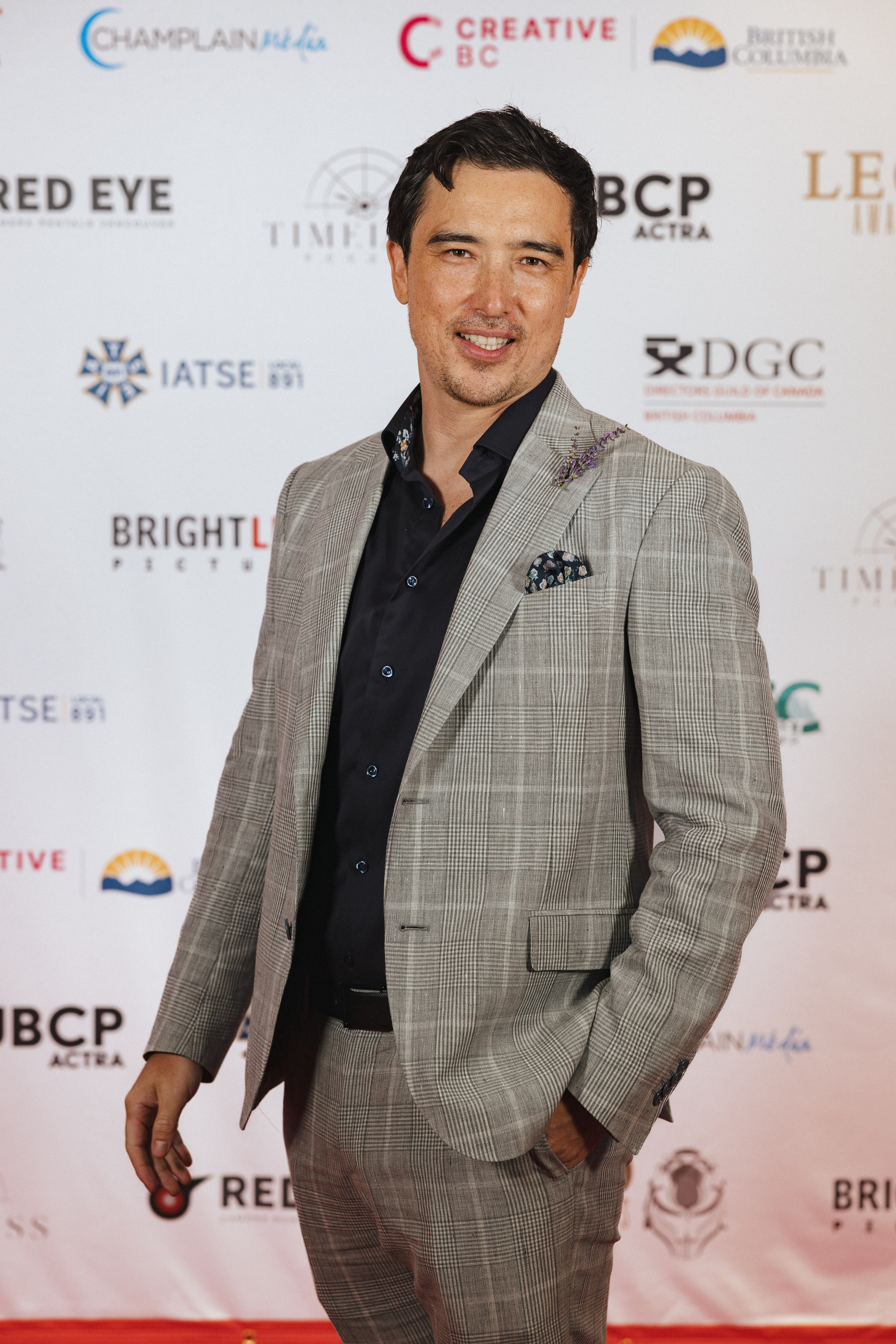 Event photographer in Vancouver Burnaby BC. Ivan Skufinsky — wedding and family photographer in Vancouver