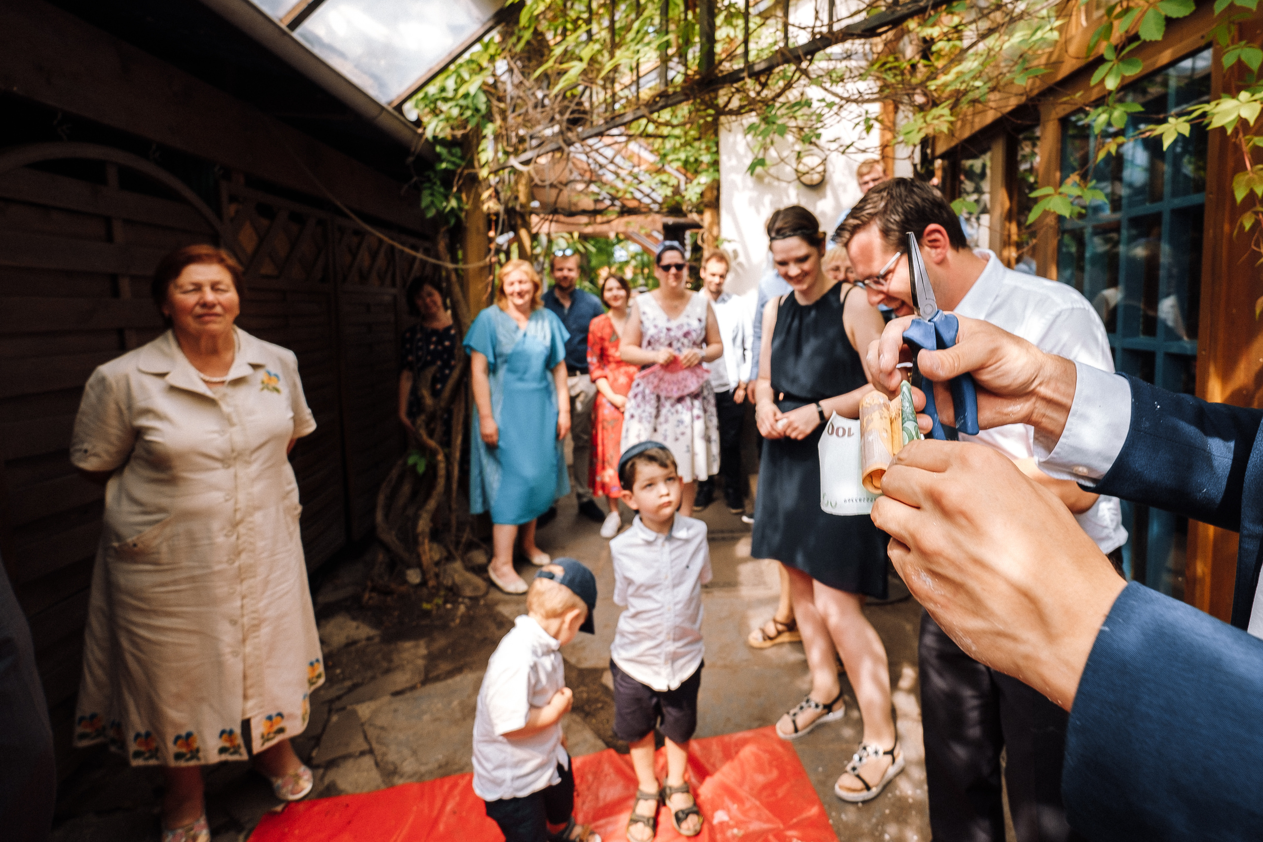 BERLIN Wedding Story. Ivan Skufinsky — wedding and family photographer in Vancouver