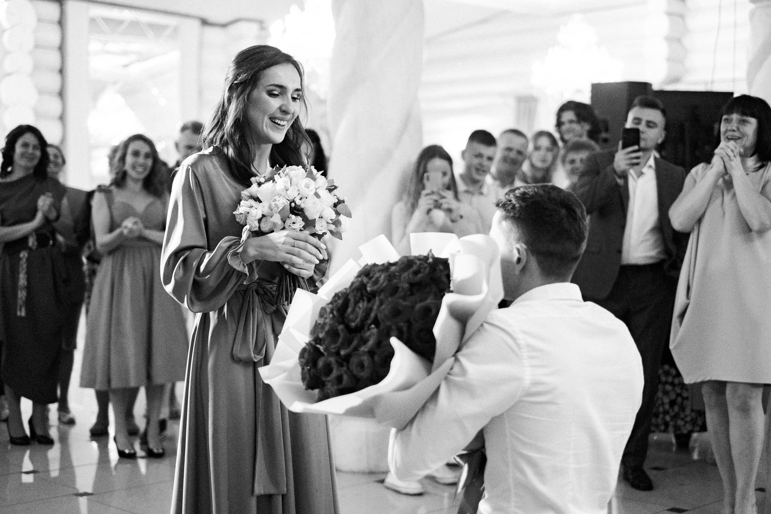 предложение руки и сердца на свадьбе