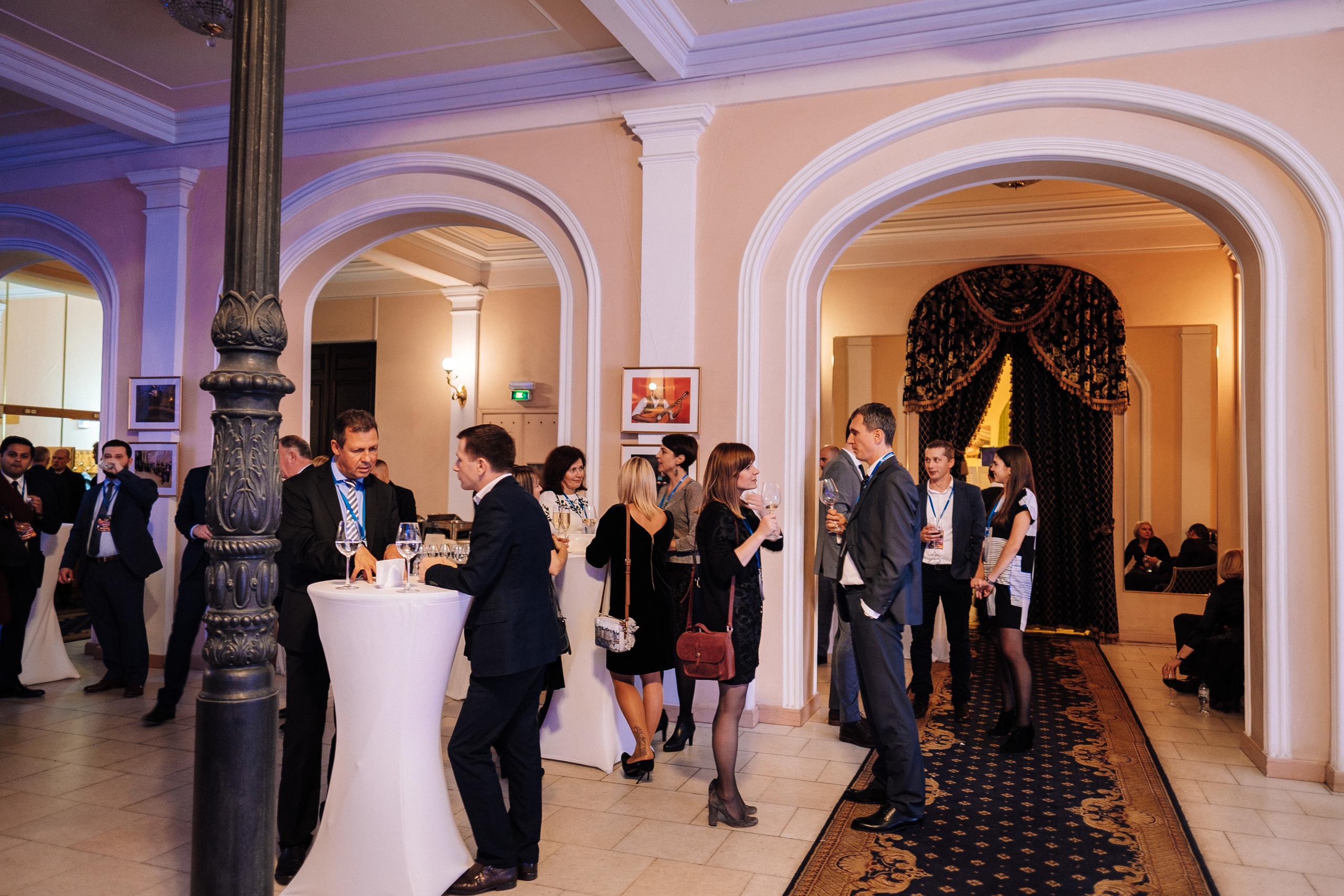 Deutsche Bank 10 years in Ukraine. Ivan Skufinsky — wedding and family photographer in Vancouver