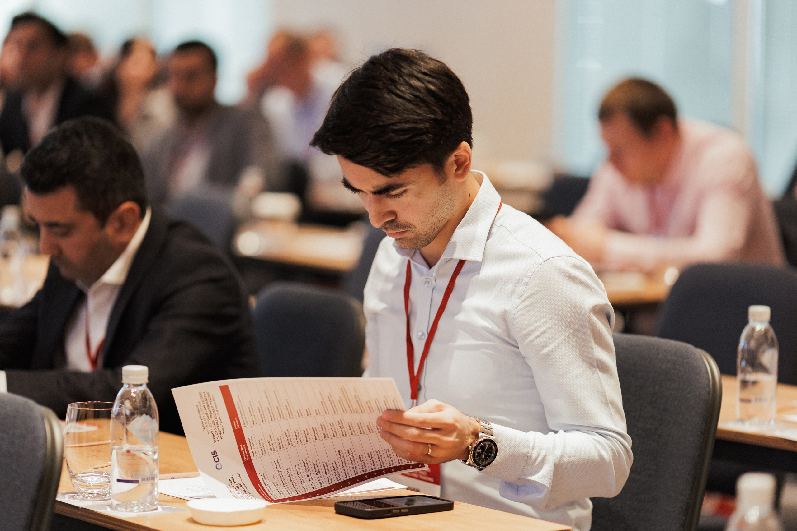 EXECUTIVE RETREAT Izmir Confidence Information Services. Ivan Skufinsky — wedding and family photographer in Vancouver