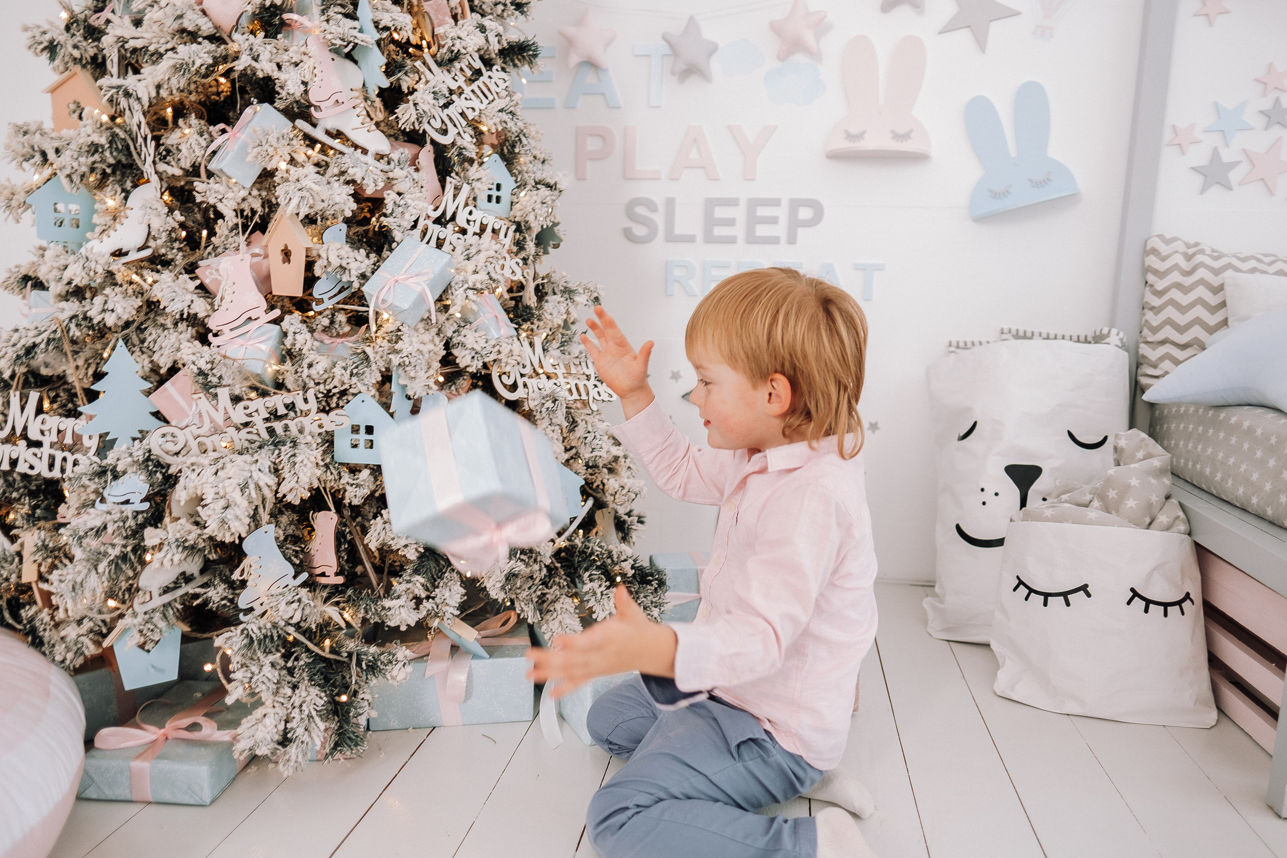 Family Story. Ivan Skufinsky — wedding and family photographer in Vancouver