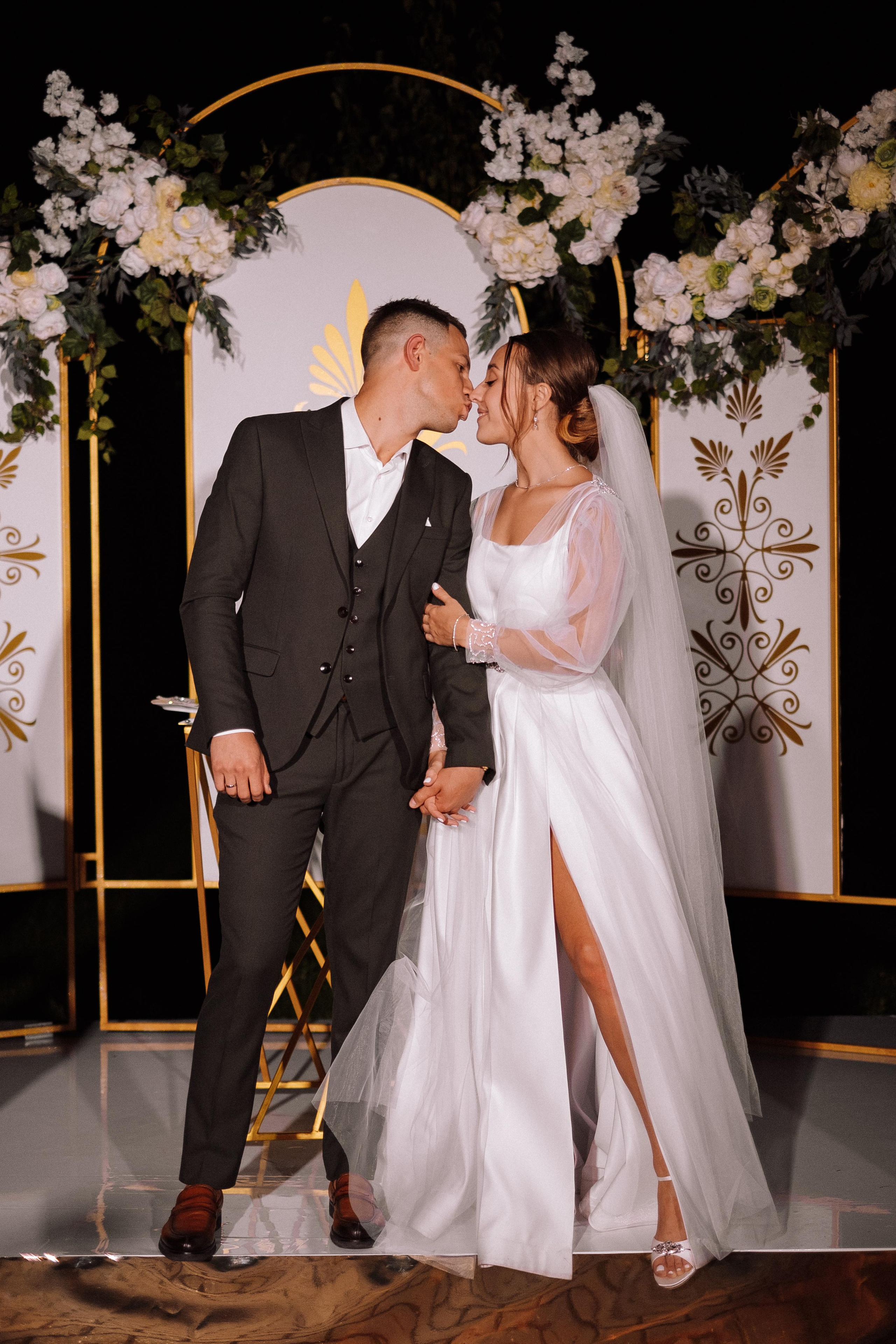 Wedding photographer in Vancouver Весільний фотограф у Ванкувері. Ivan Skufinsky — wedding and family photographer in Vancouver