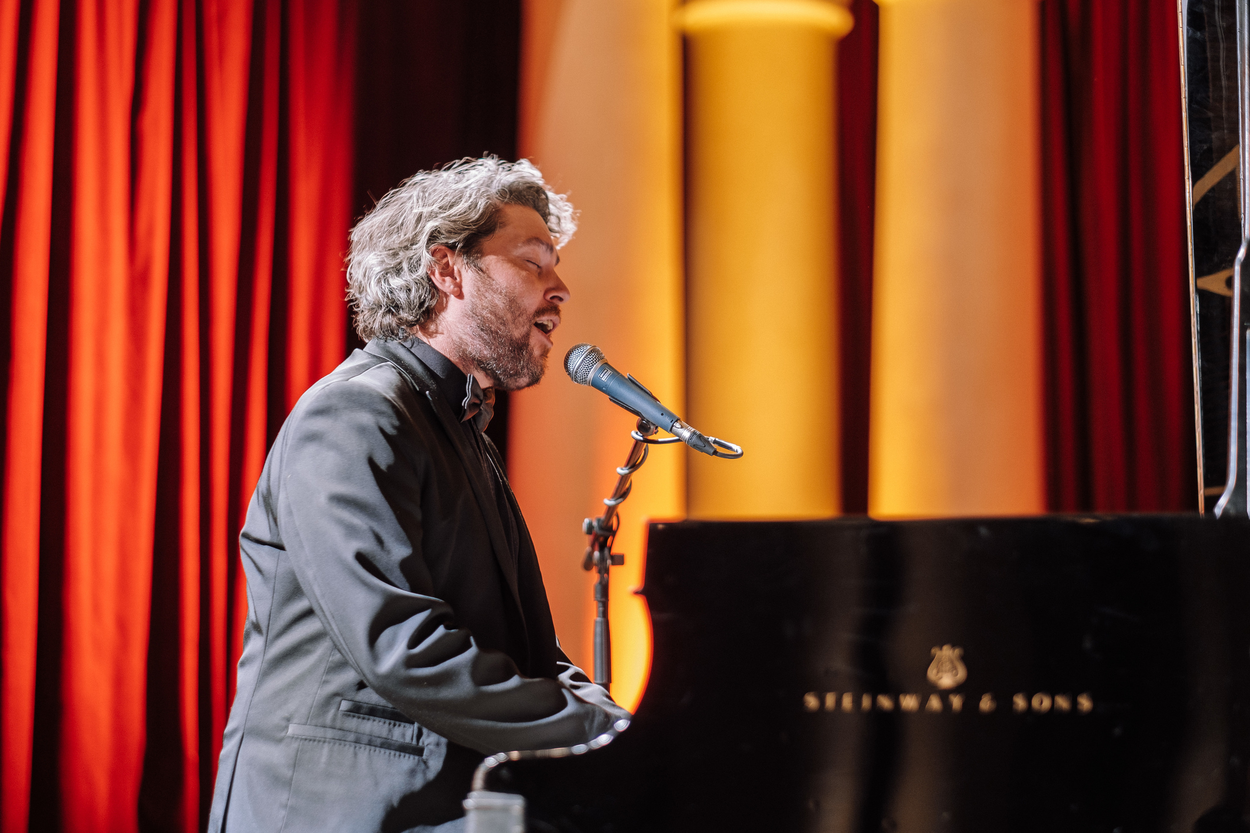 Deutsche Bank 10 years in Ukraine. Ivan Skufinsky — wedding and family photographer in Vancouver