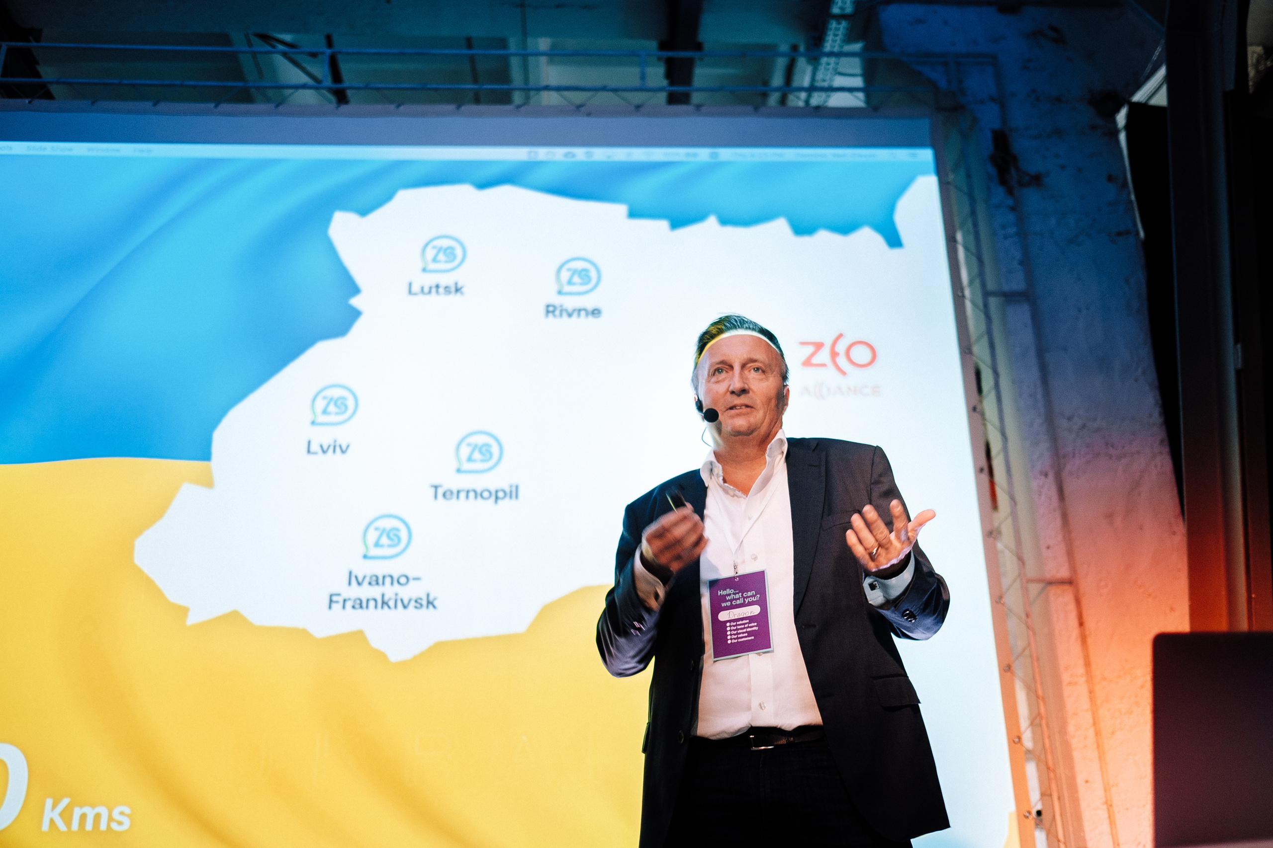 ZEO Alliance 24.10.19 party. Ivan Skufinsky — wedding and family photographer in Vancouver