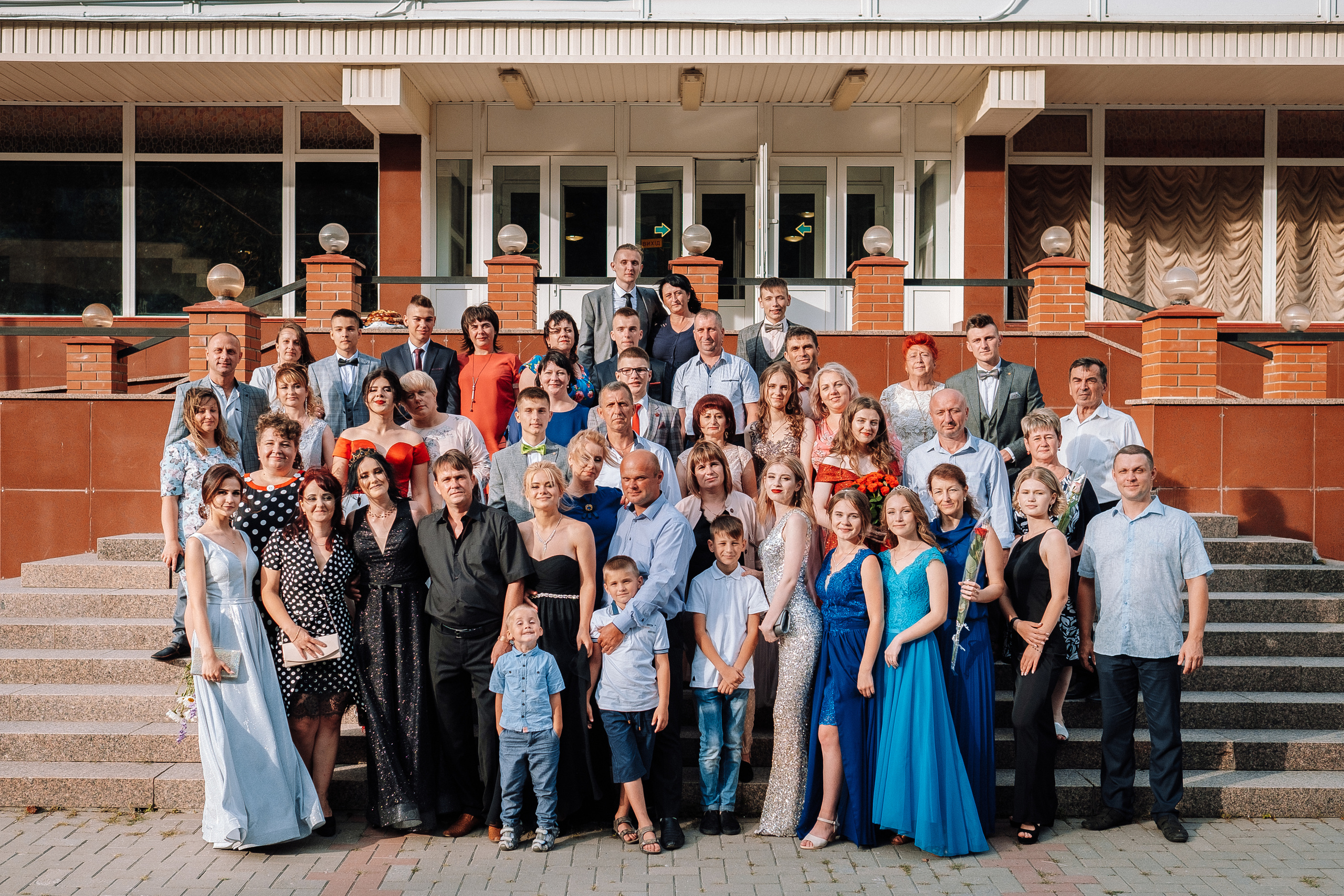 Выпускной школа номер 3. Хмельник. Ivan Skufinsky — wedding and family photographer in Vancouver