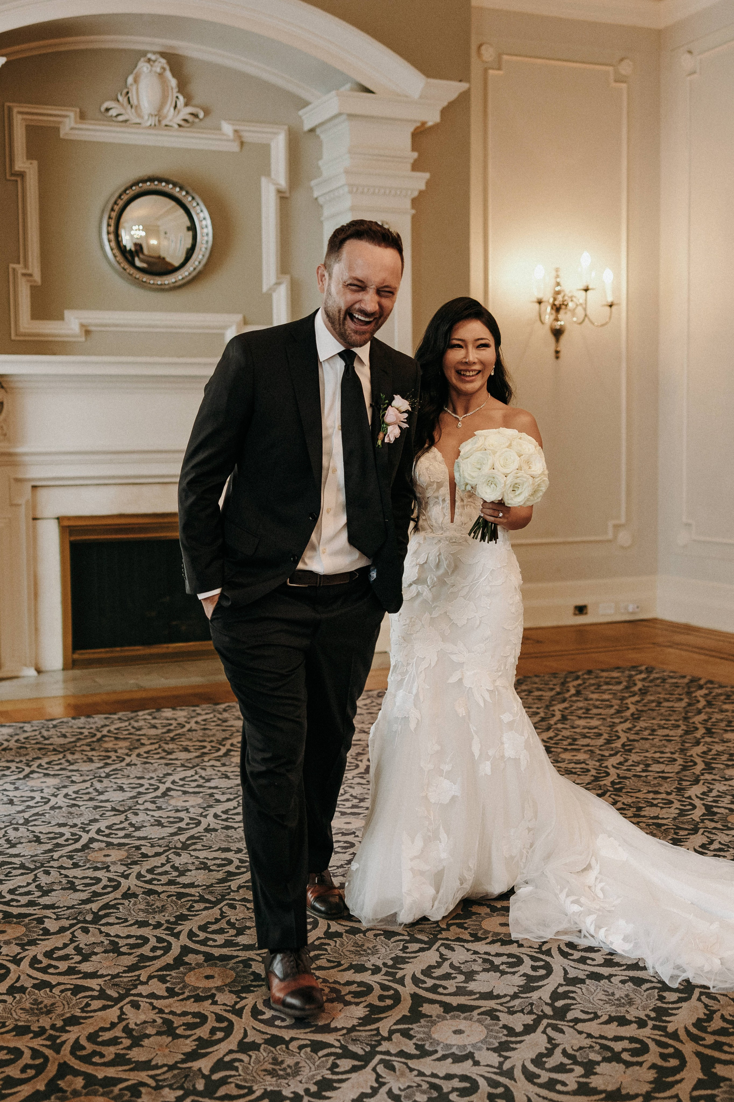 WeddingStory in Vancouver Club. Ivan Skufinsky — wedding and family photographer in Vancouver