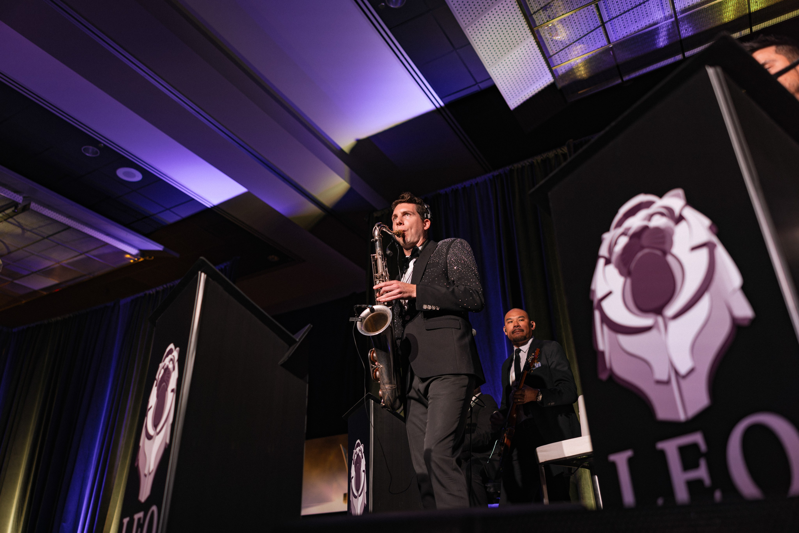 Event photographer in Vancouver Burnaby BC. Ivan Skufinsky — wedding and family photographer in Vancouver