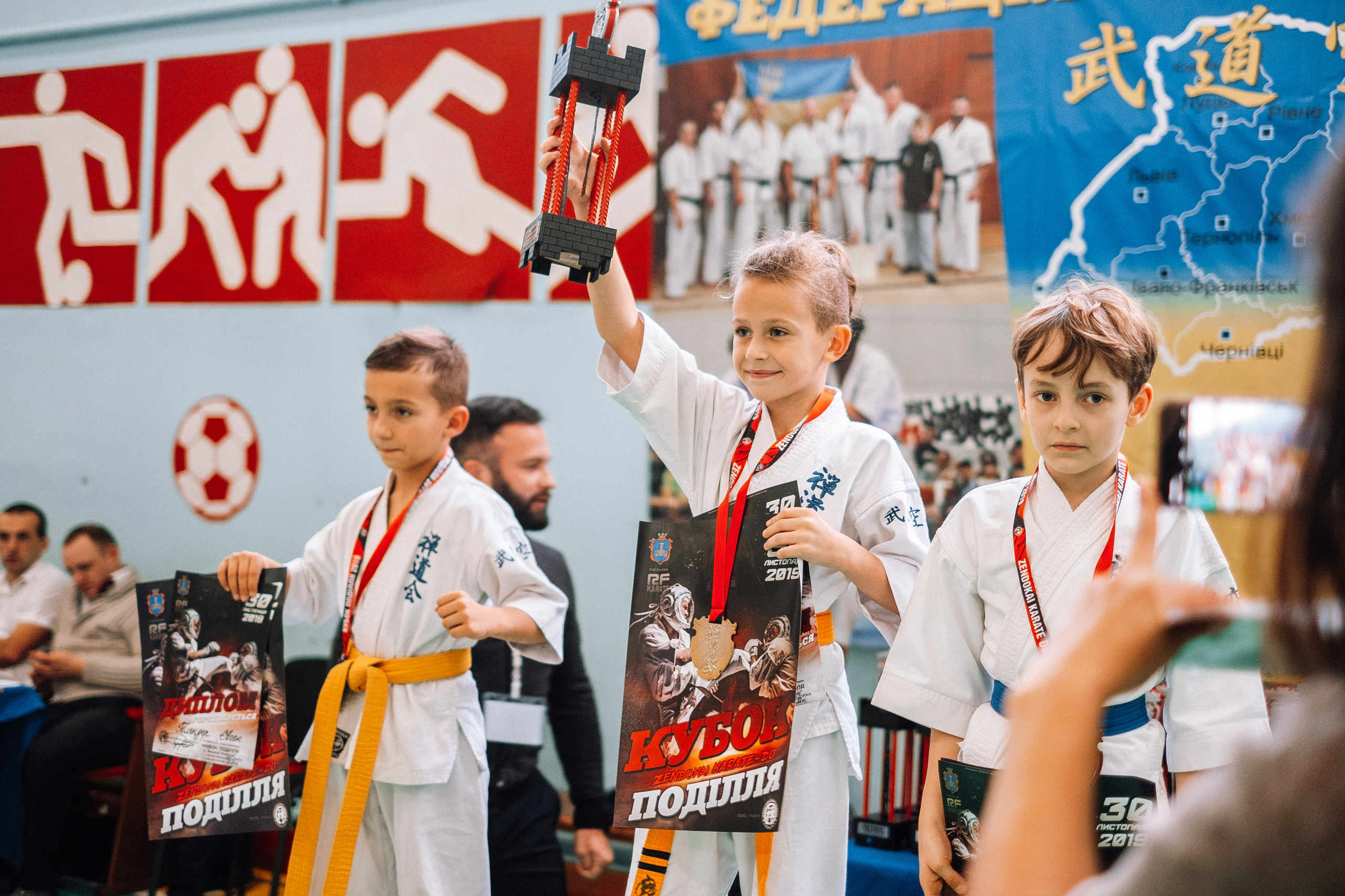 Karate-DO 30.11.2019 in-Khmelnik. Ivan Skufinsky — wedding and family photographer in Vancouver