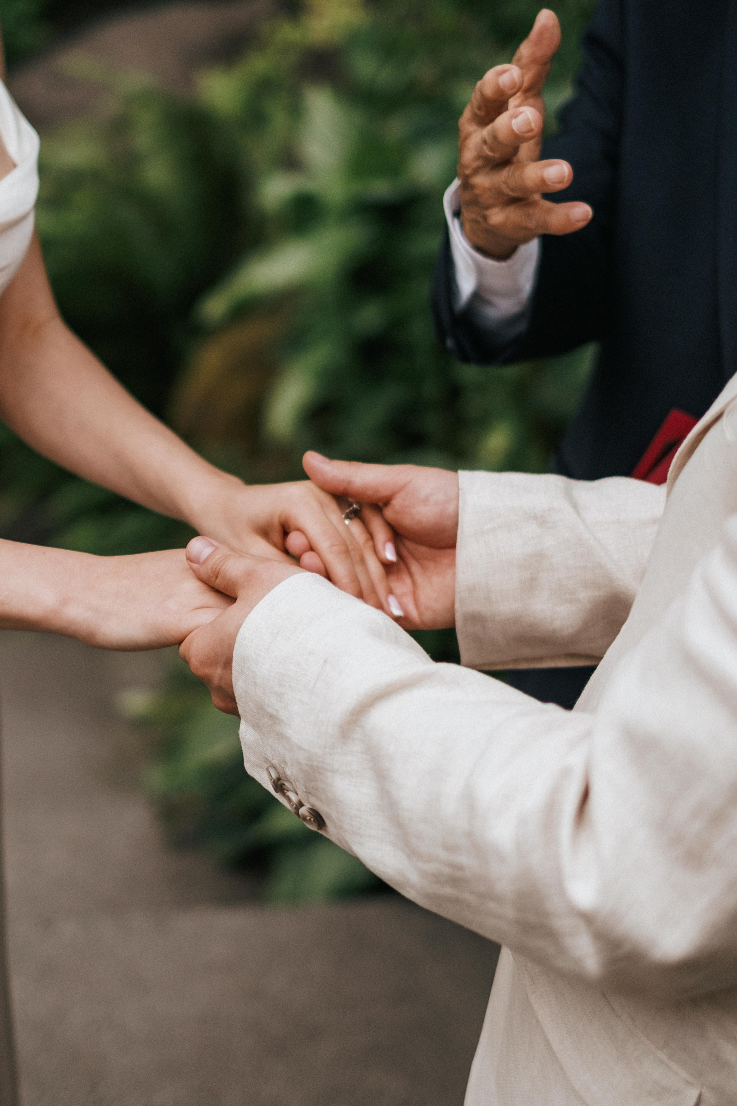 Sky-High Love: Stunning Vancouver Mountain Wedding Shoot by Helicopter. Ivan Skufinsky — wedding and family photographer in Vancouver