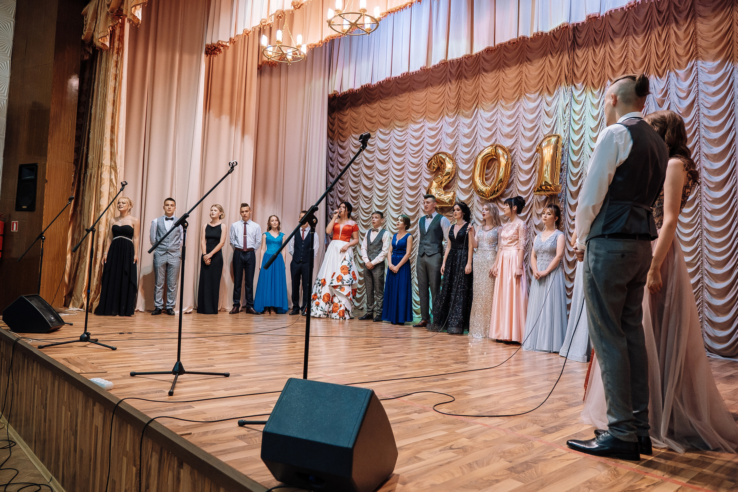 Выпускной школа номер 3. Хмельник. Ivan Skufinsky — wedding and family photographer in Vancouver