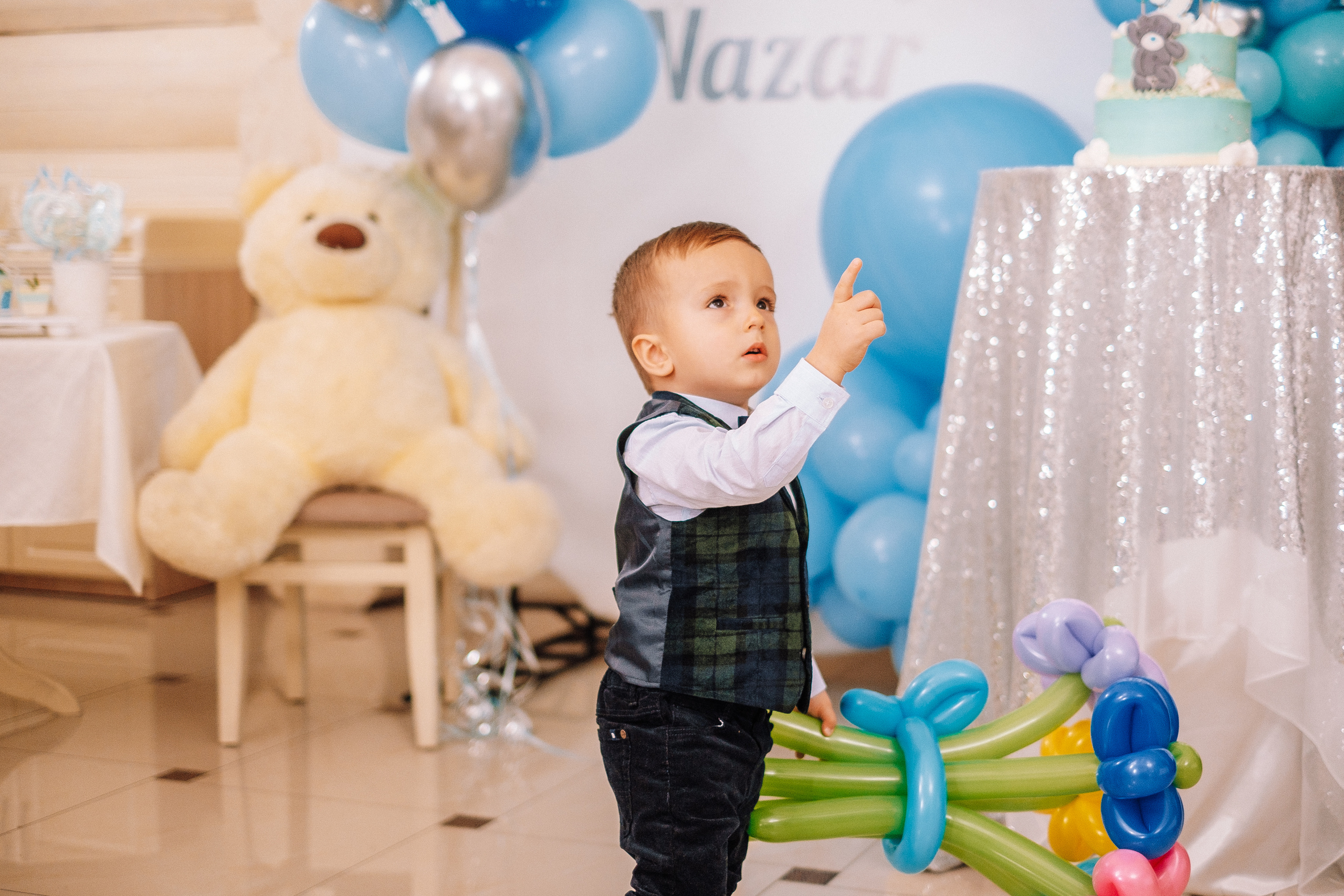 Версаль 30.11.2019. Ivan Skufinsky — wedding and family photographer in Vancouver