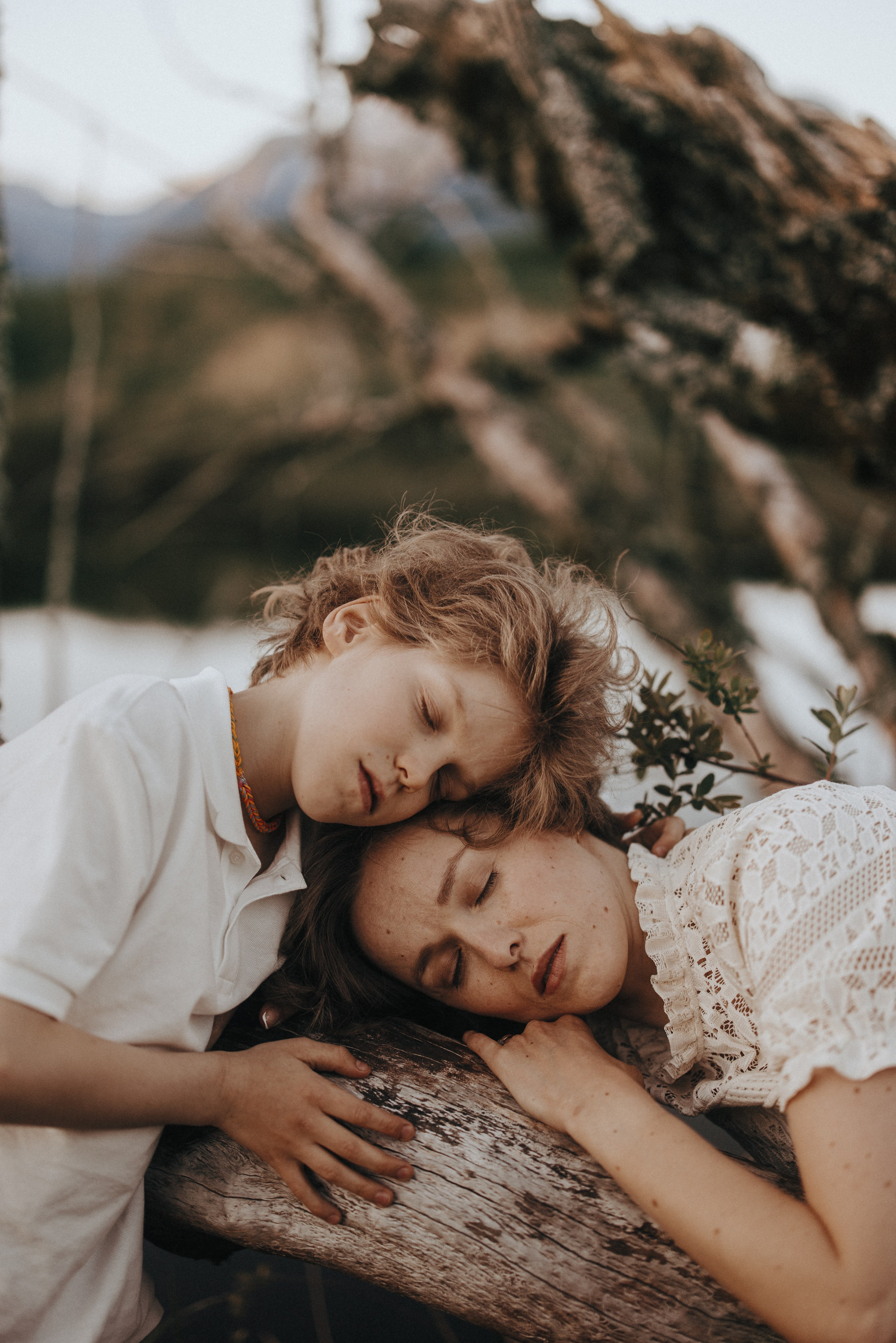 Family photo shoot at Pitt lake Vancouver BC. Ivan Skufinsky — wedding and family photographer in Vancouver