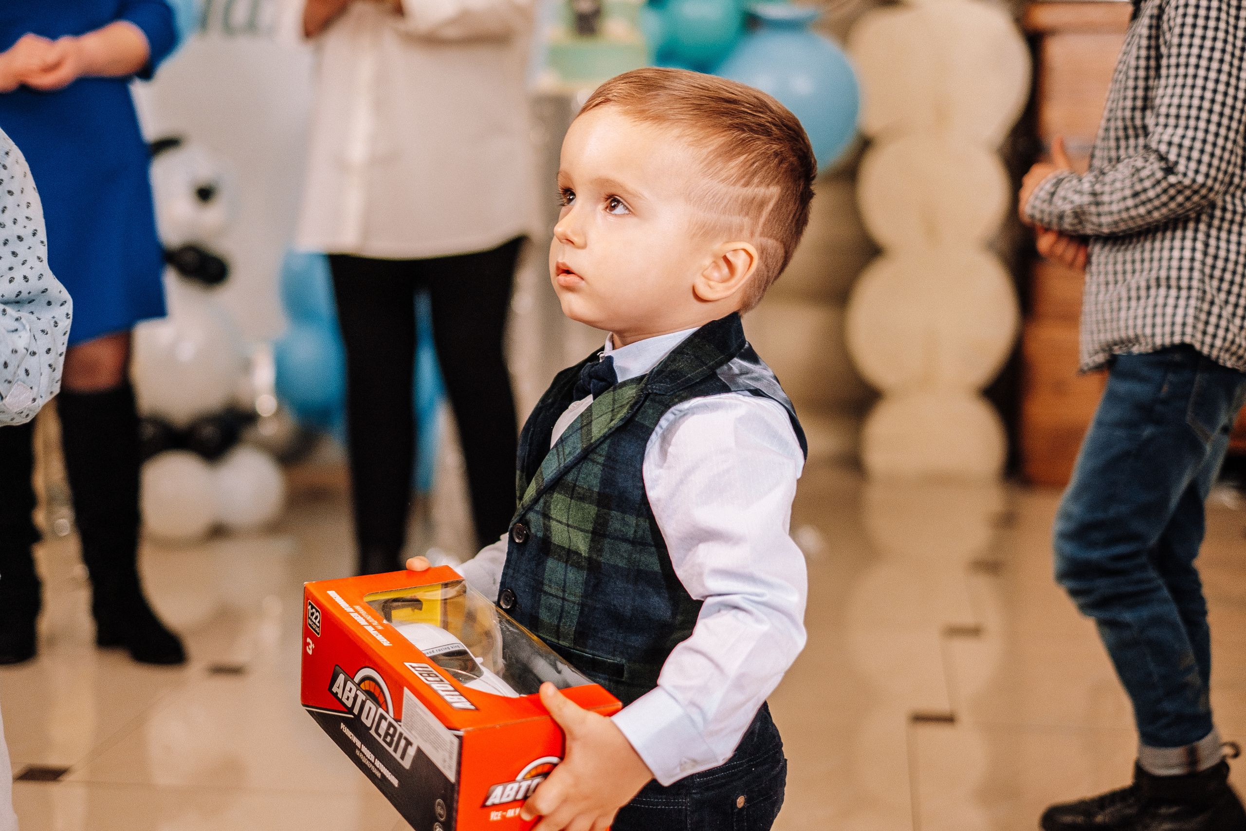 Версаль 30.11.2019. Ivan Skufinsky — wedding and family photographer in Vancouver