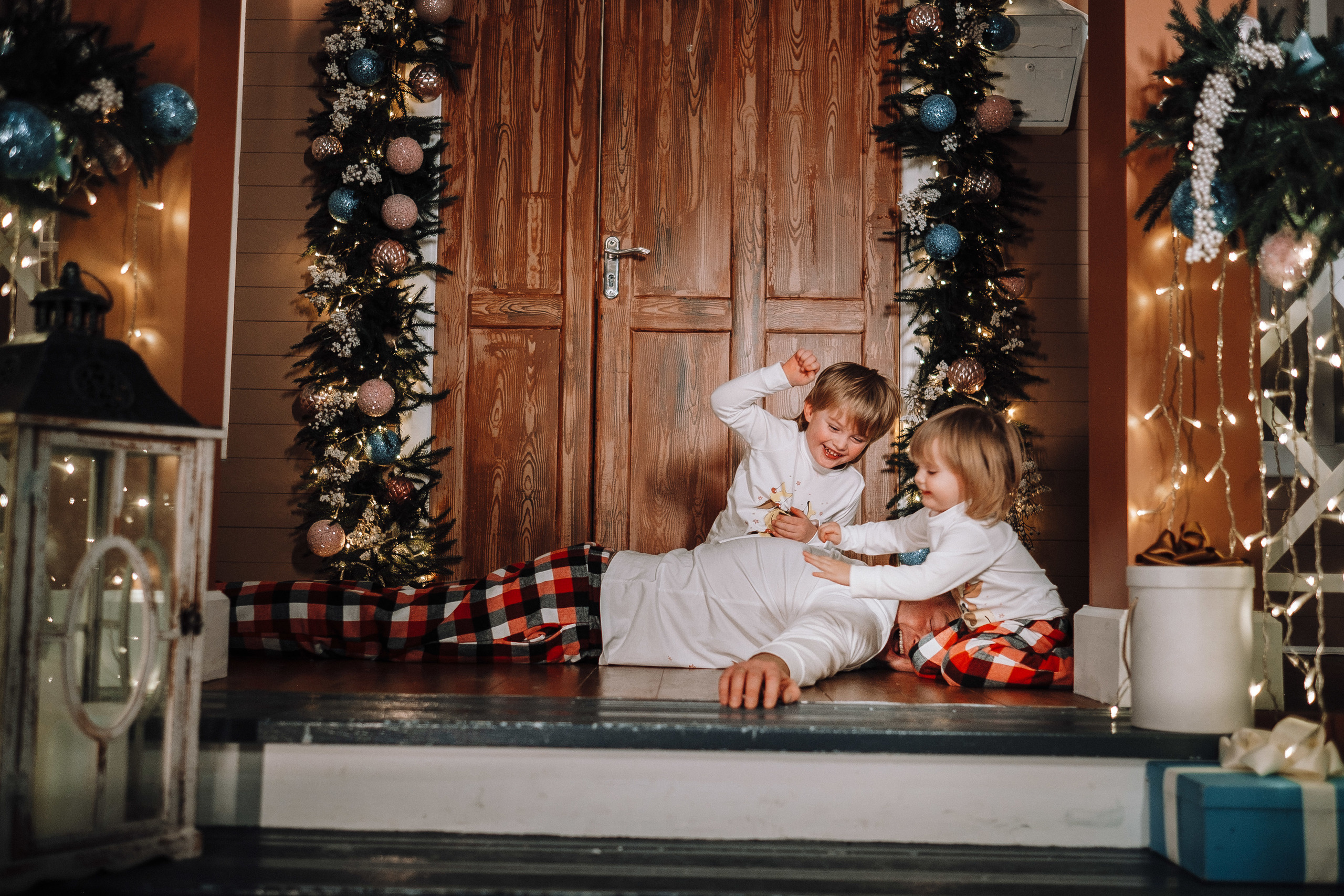 Рождественский переполох). Ivan Skufinsky — wedding and family photographer in Vancouver