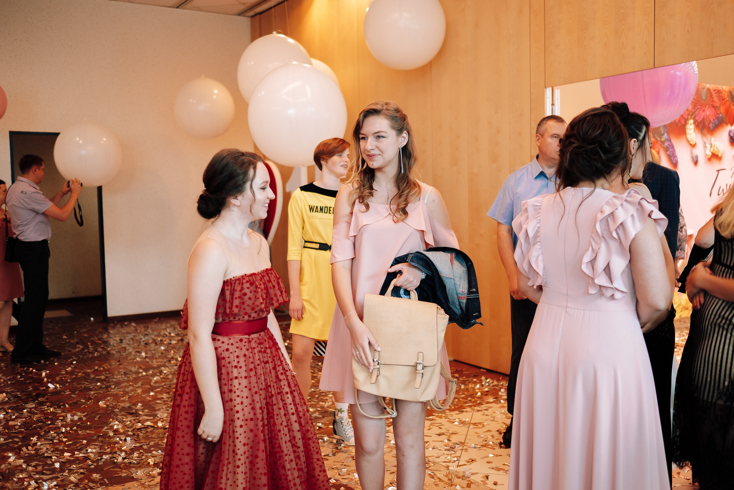 Выпускной 153 Гимназия. Ivan Skufinsky — wedding and family photographer in Vancouver