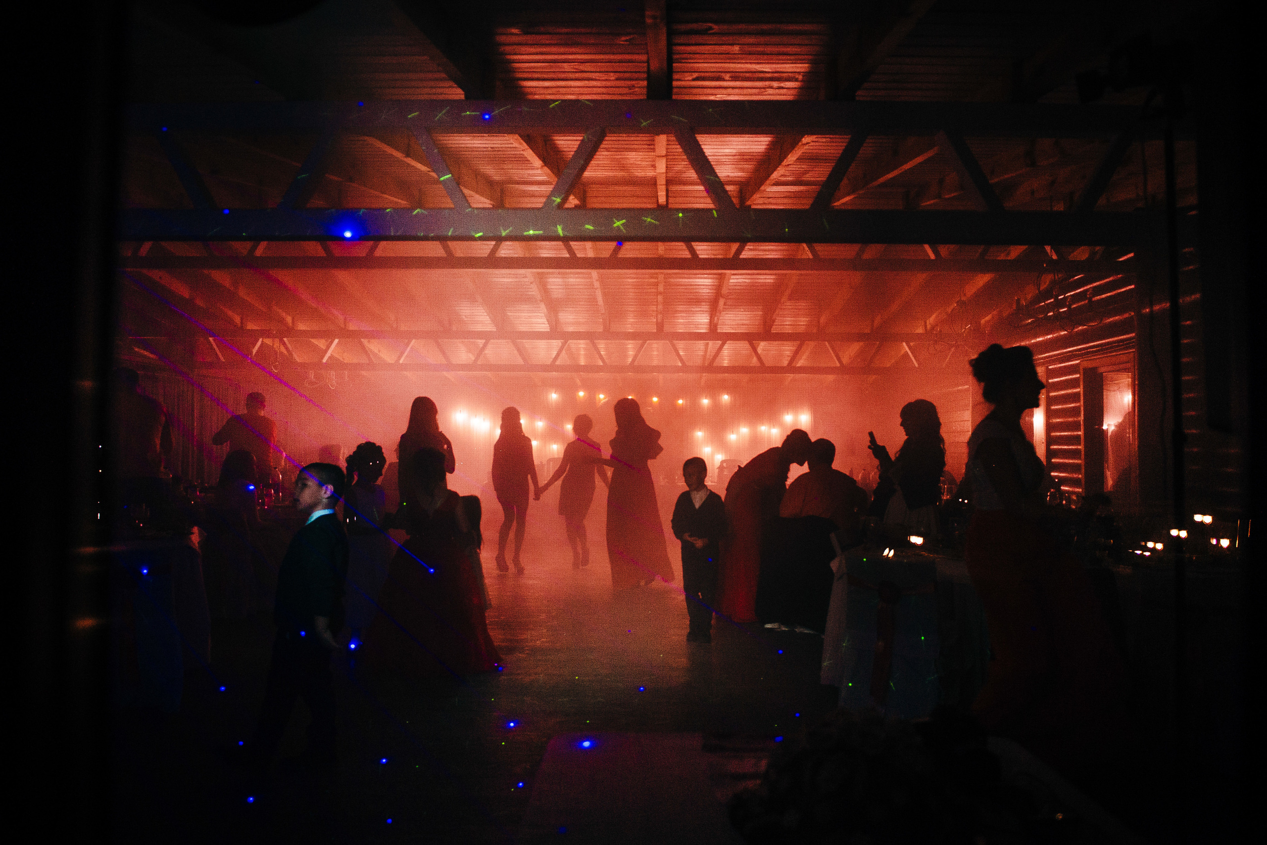 Wedding photoshoots photographer videographer Vancouver BC. Ivan Skufinsky — wedding and family photographer in Vancouver