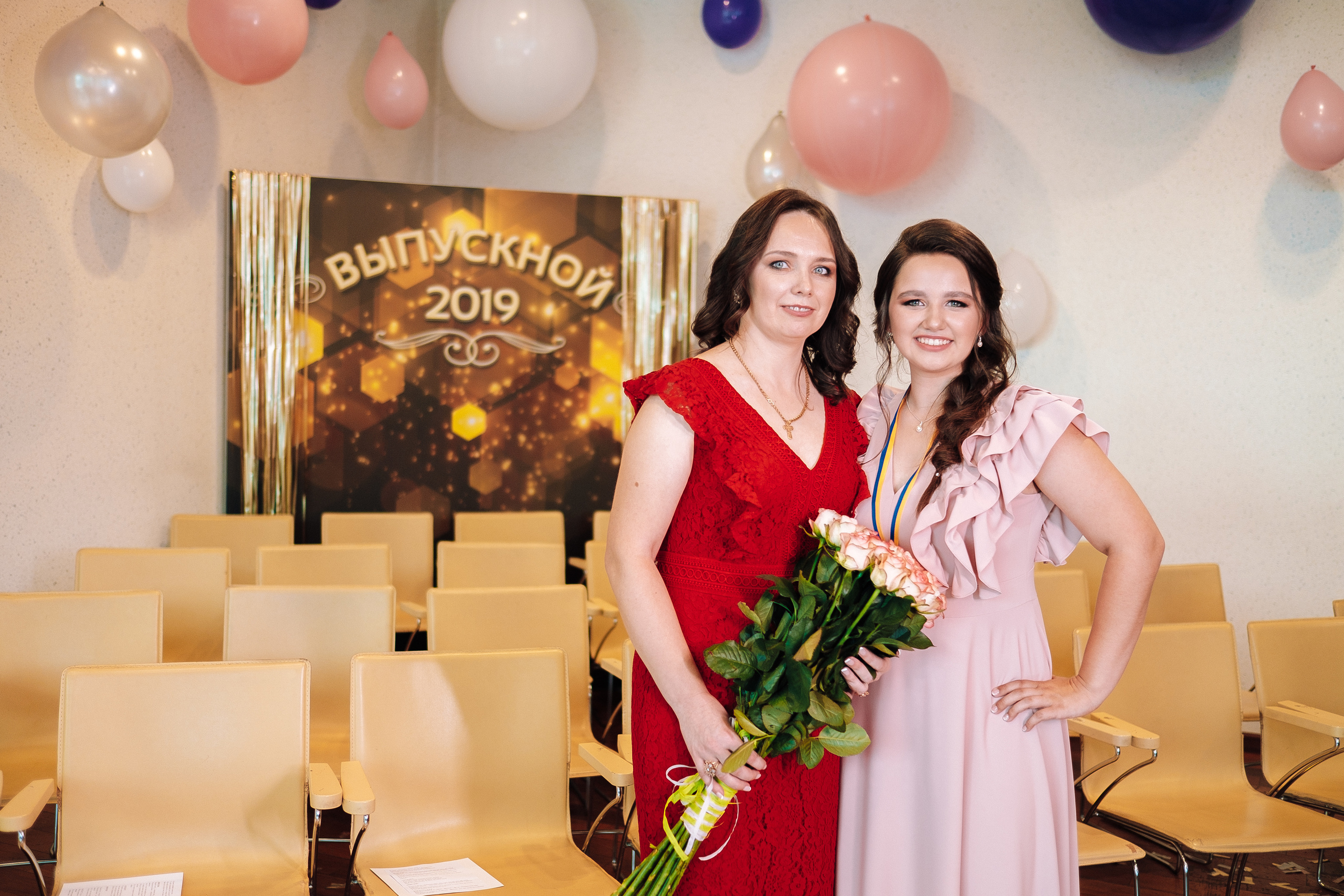 Выпускной 153 Гимназия. Ivan Skufinsky — wedding and family photographer in Vancouver