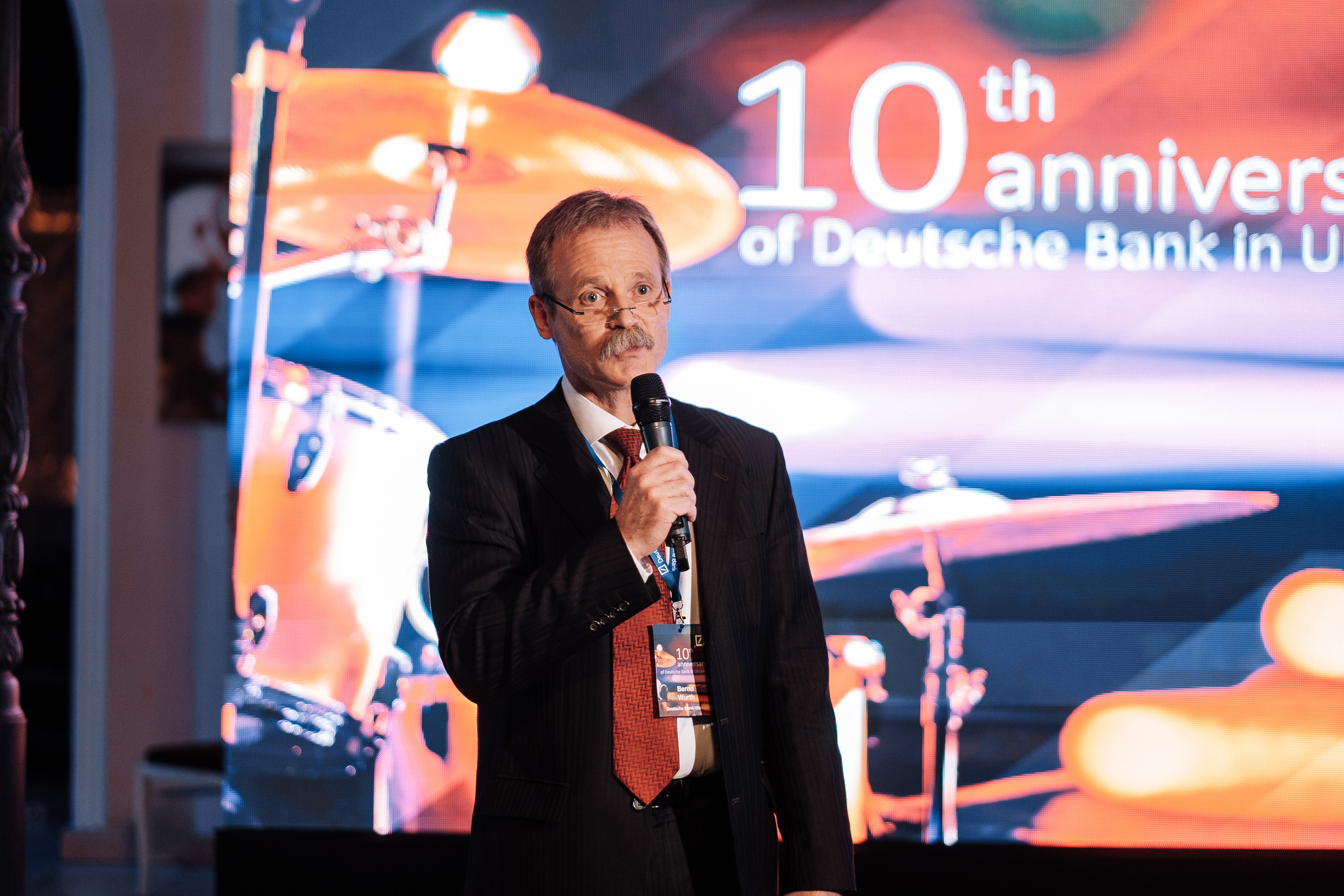 Deutsche Bank 10 years in Ukraine. Ivan Skufinsky — wedding and family photographer in Vancouver