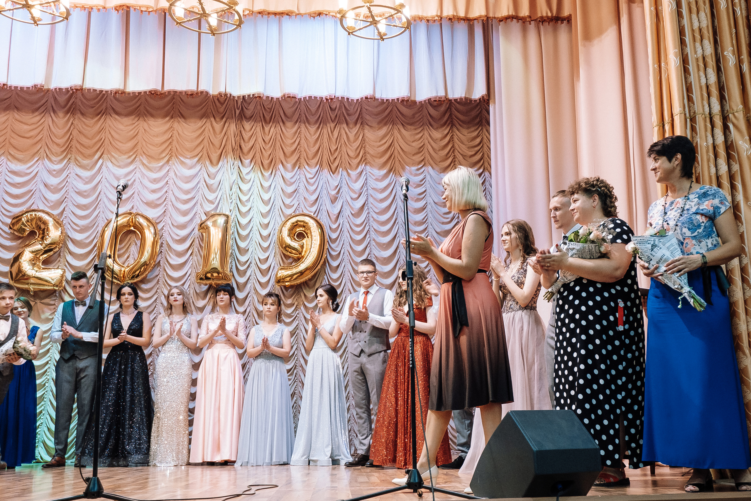 Выпускной школа номер 3. Хмельник. Ivan Skufinsky — wedding and family photographer in Vancouver