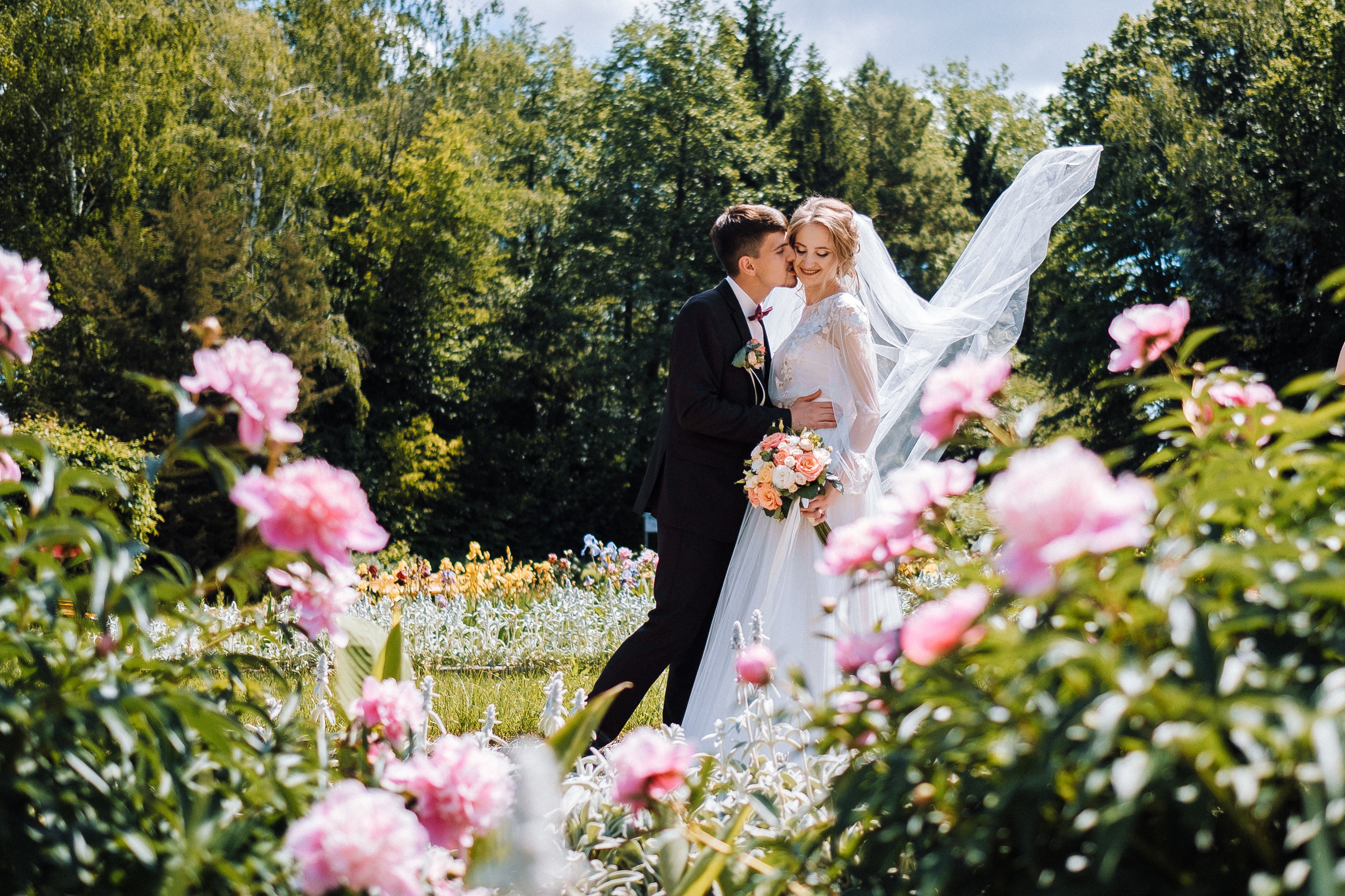Wedding Story 2.06.2019. Ivan Skufinsky — wedding and family photographer in Vancouver