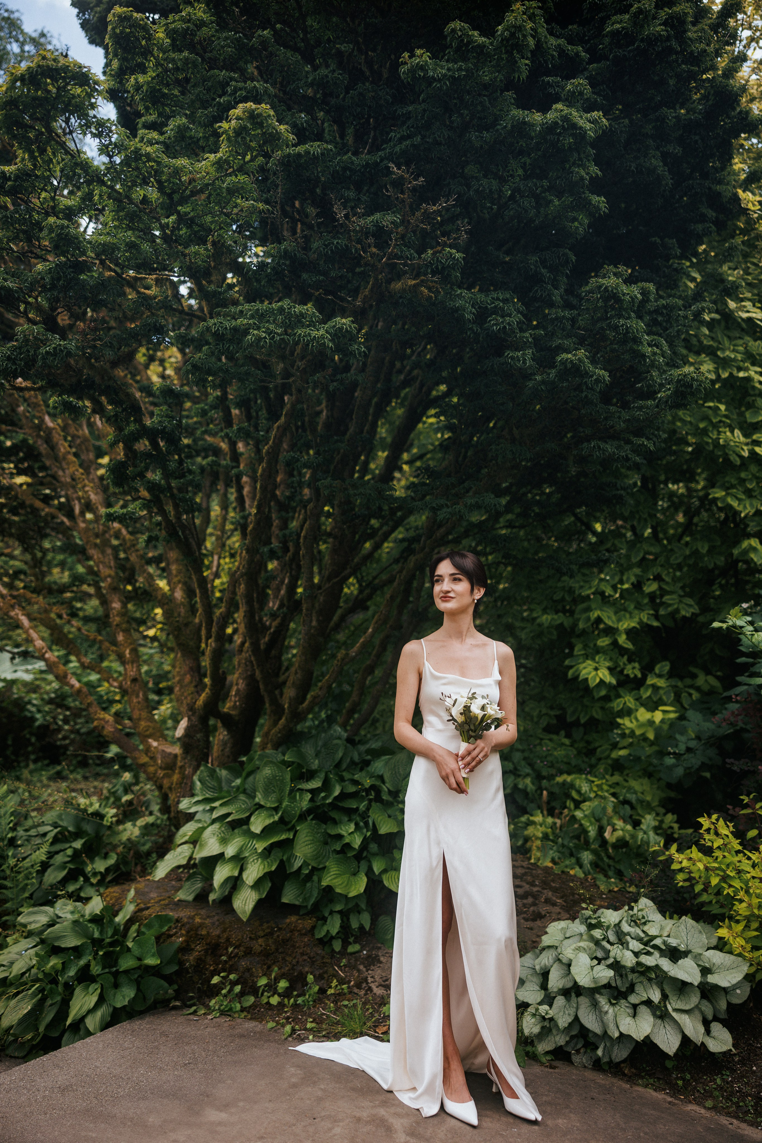 Sky-High Love: Stunning Vancouver Mountain Wedding Shoot by Helicopter. Ivan Skufinsky — wedding and family photographer in Vancouver