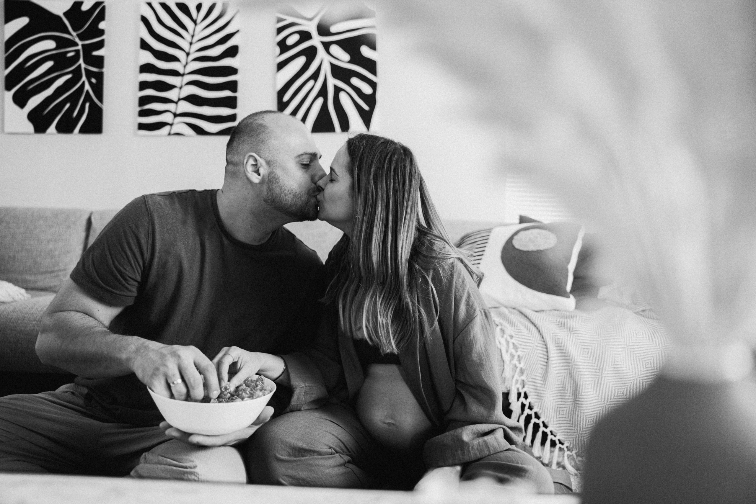 Pregnancy Home Story Vancouver. Ivan Skufinsky — wedding and family photographer in Vancouver