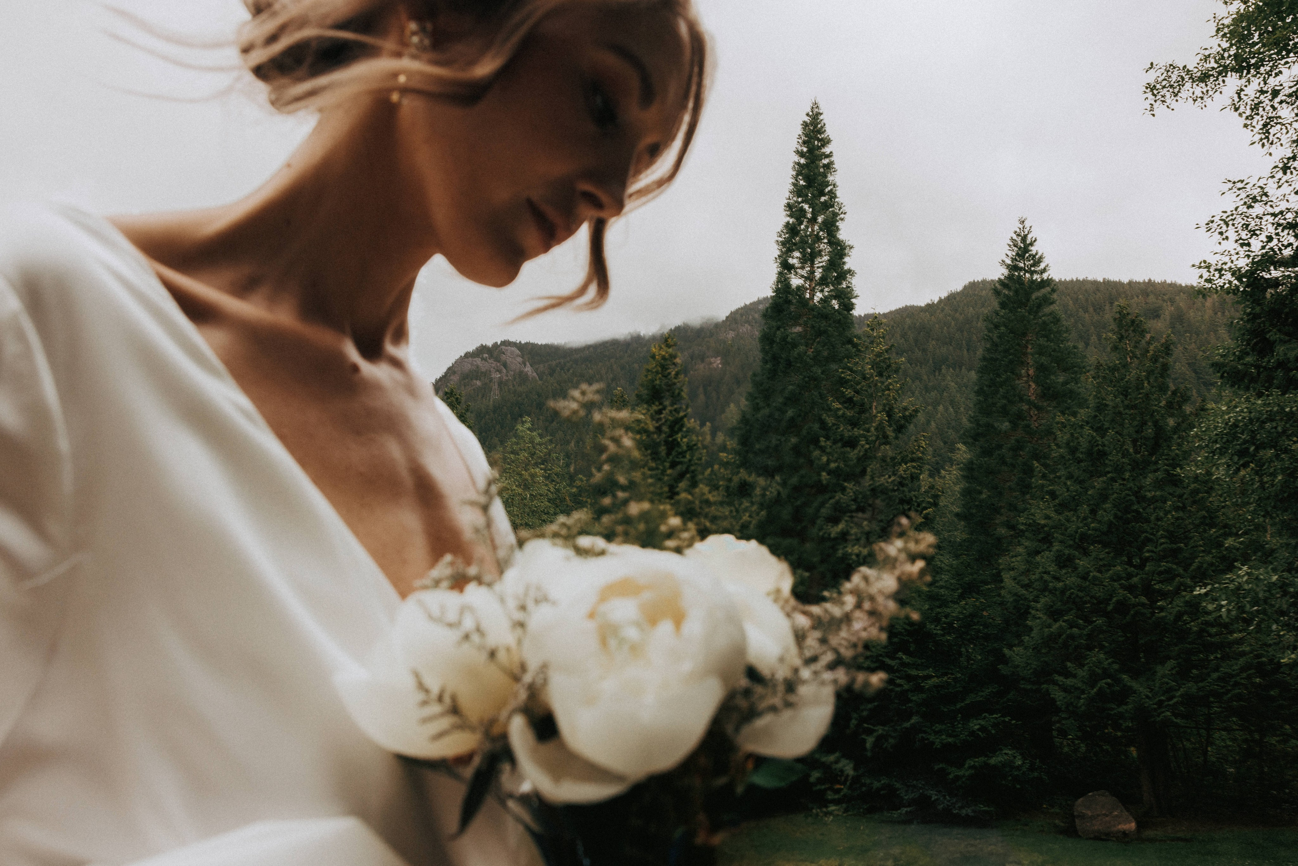 Michael & Caitlyn. Ivan Skufinsky — wedding and family photographer in Vancouver