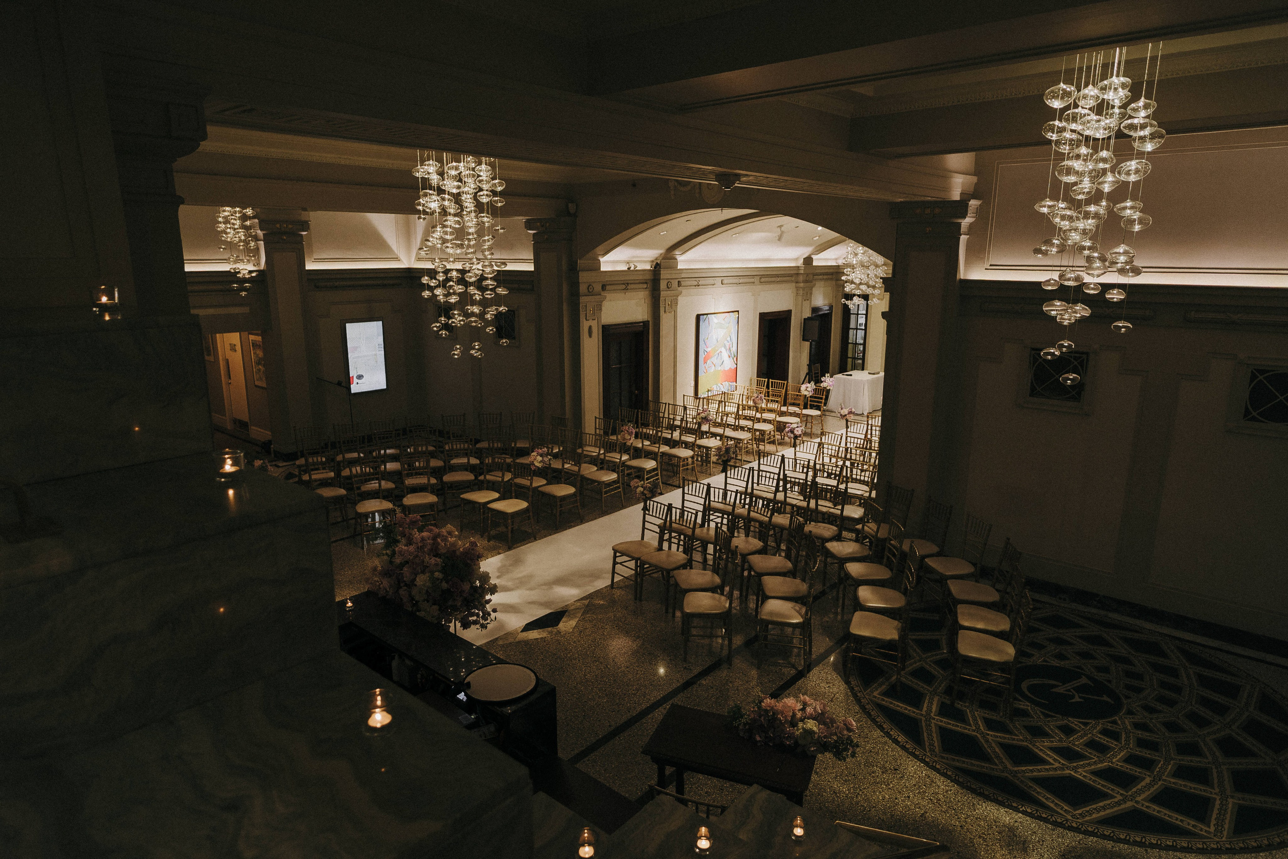 WeddingStory in Vancouver Club. Ivan Skufinsky — wedding and family photographer in Vancouver