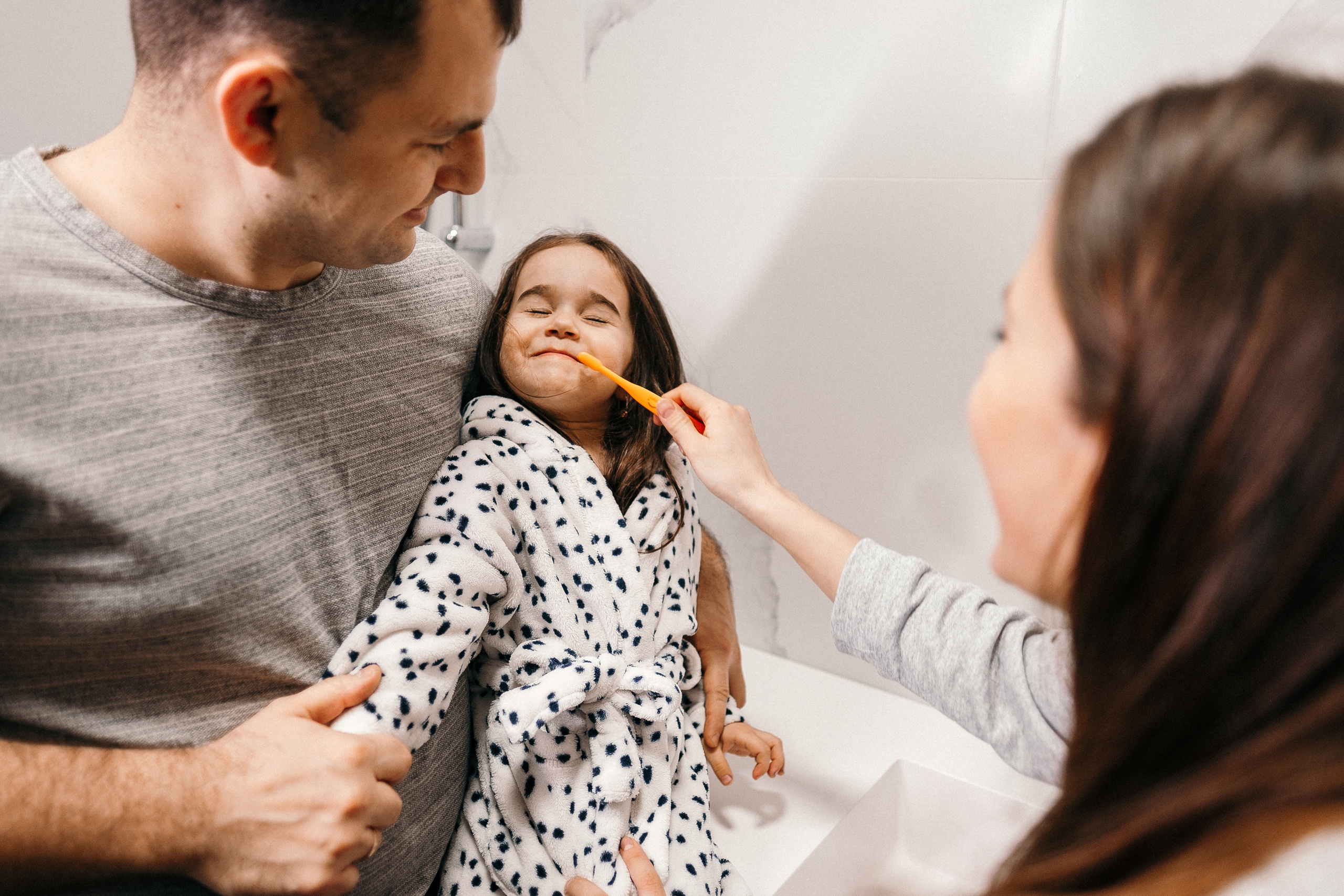 Марина+Андрей+Лиза+Животик. Ivan Skufinsky — wedding and family photographer in Vancouver