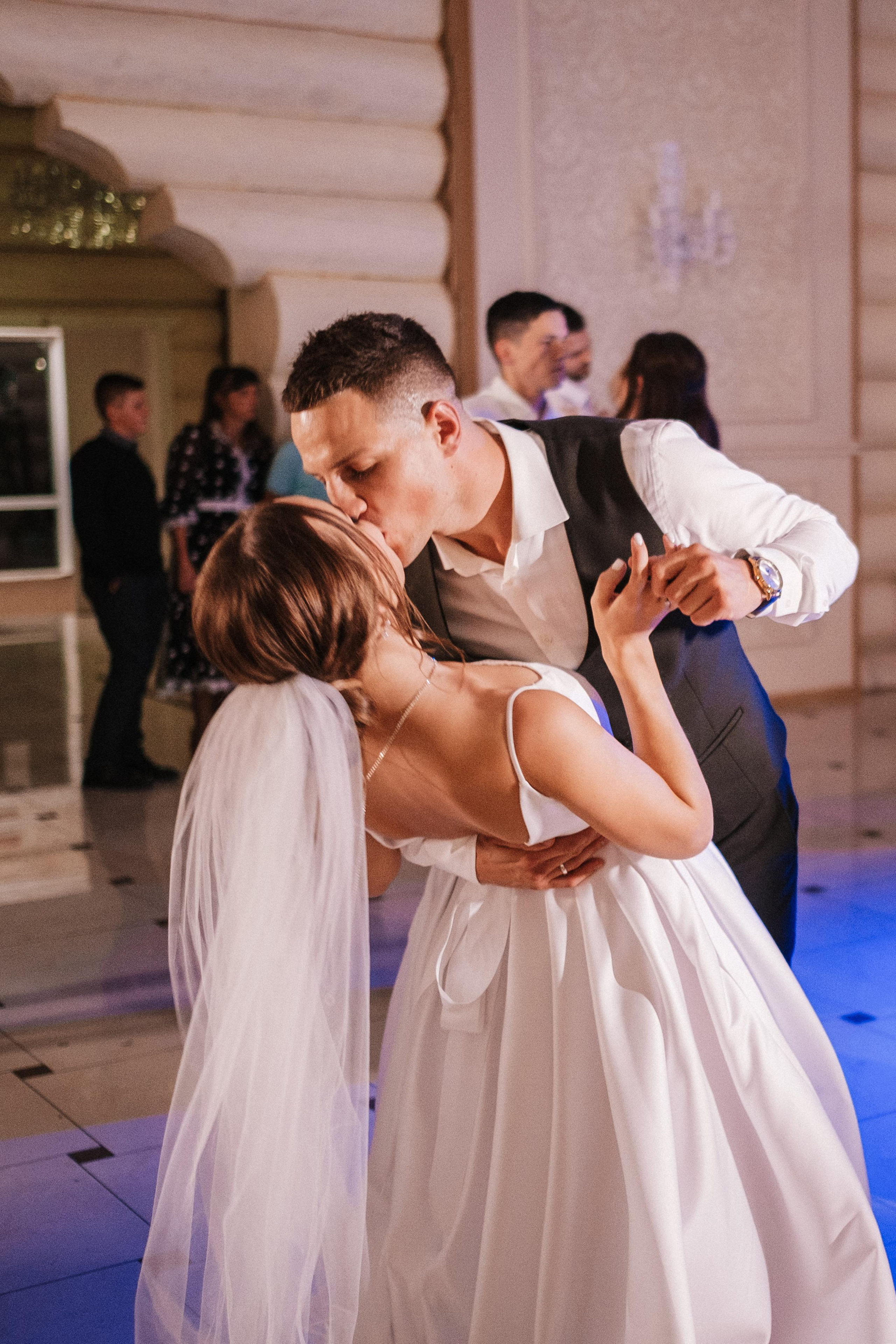 Wedding photographer in Vancouver Весільний фотограф у Ванкувері. Ivan Skufinsky — wedding and family photographer in Vancouver