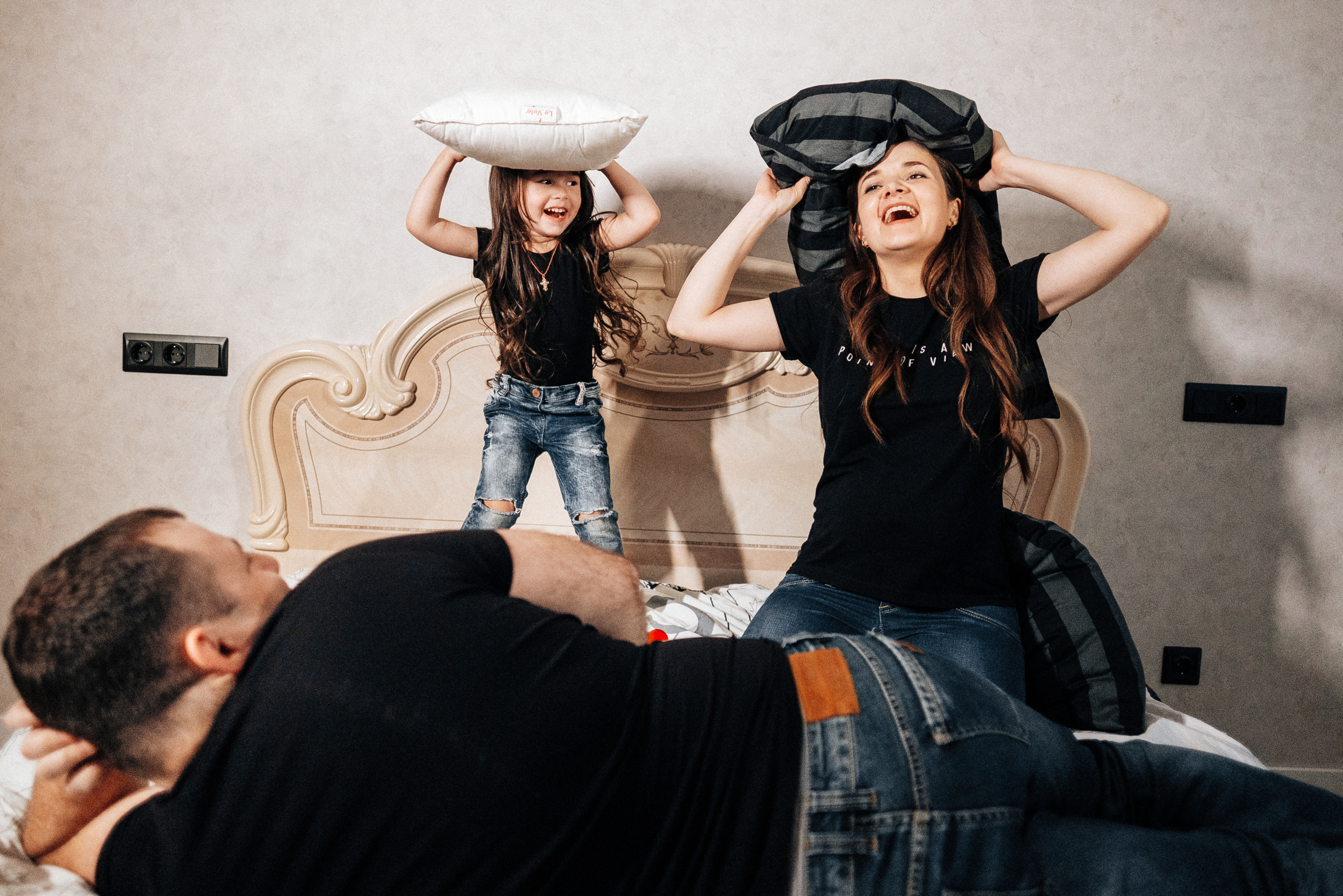 Марина+Андрей+Лиза+Животик. Ivan Skufinsky — wedding and family photographer in Vancouver